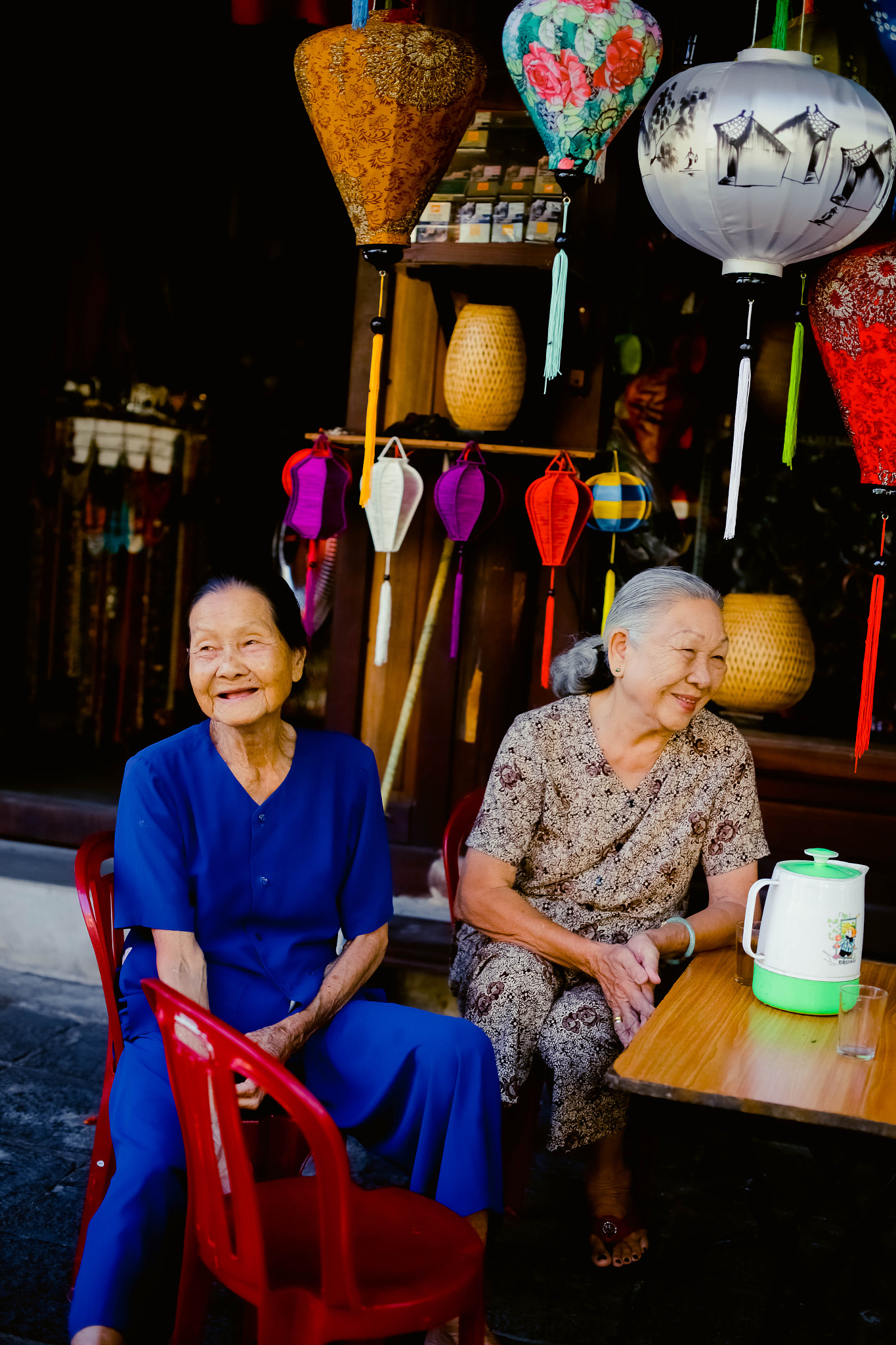 Canon EF 35-80mm f/4-5.6 sample photo. Smile at hoi an photography