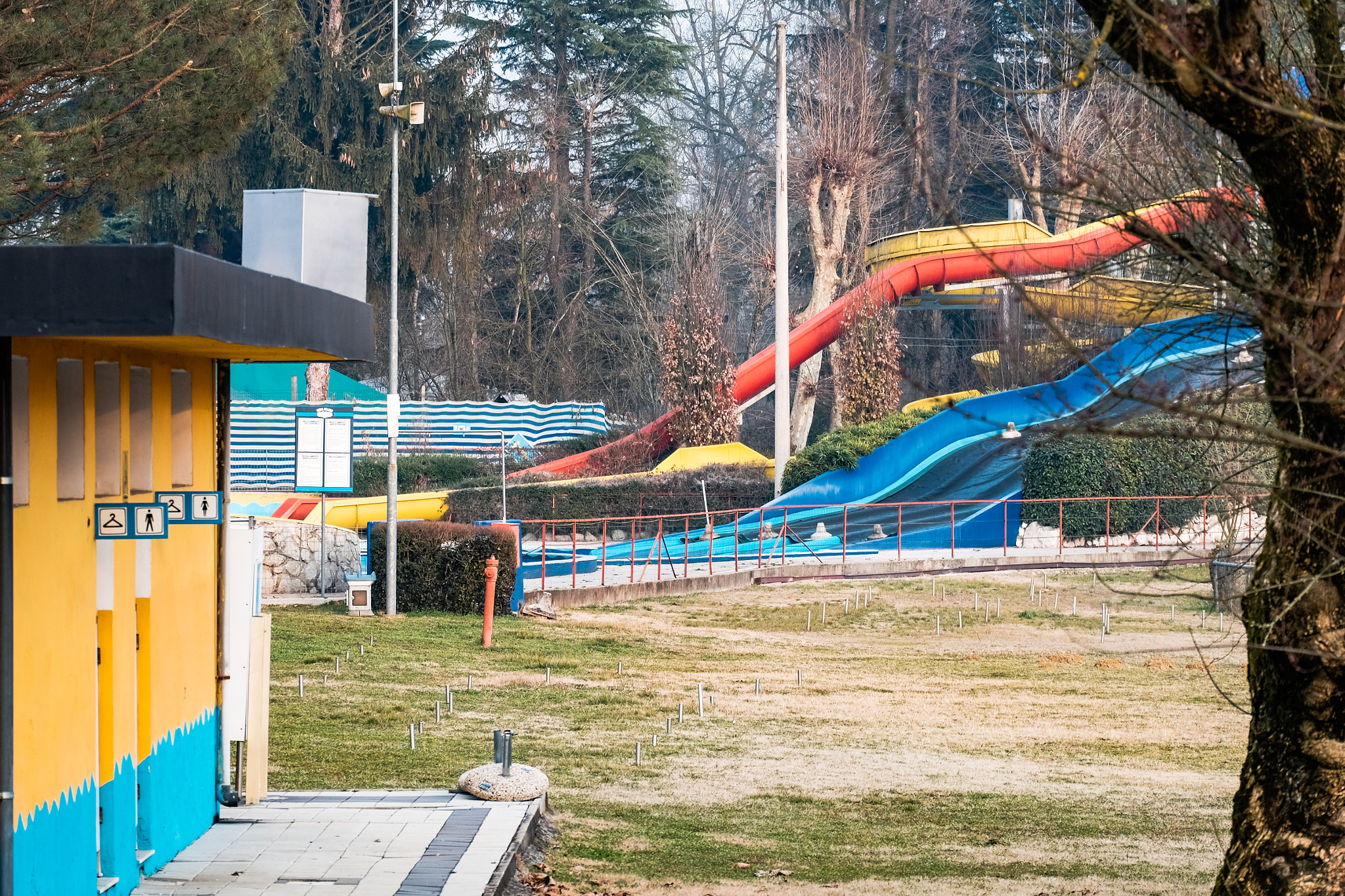 Fujifilm X-T1 sample photo. Abandoned waterslide photography