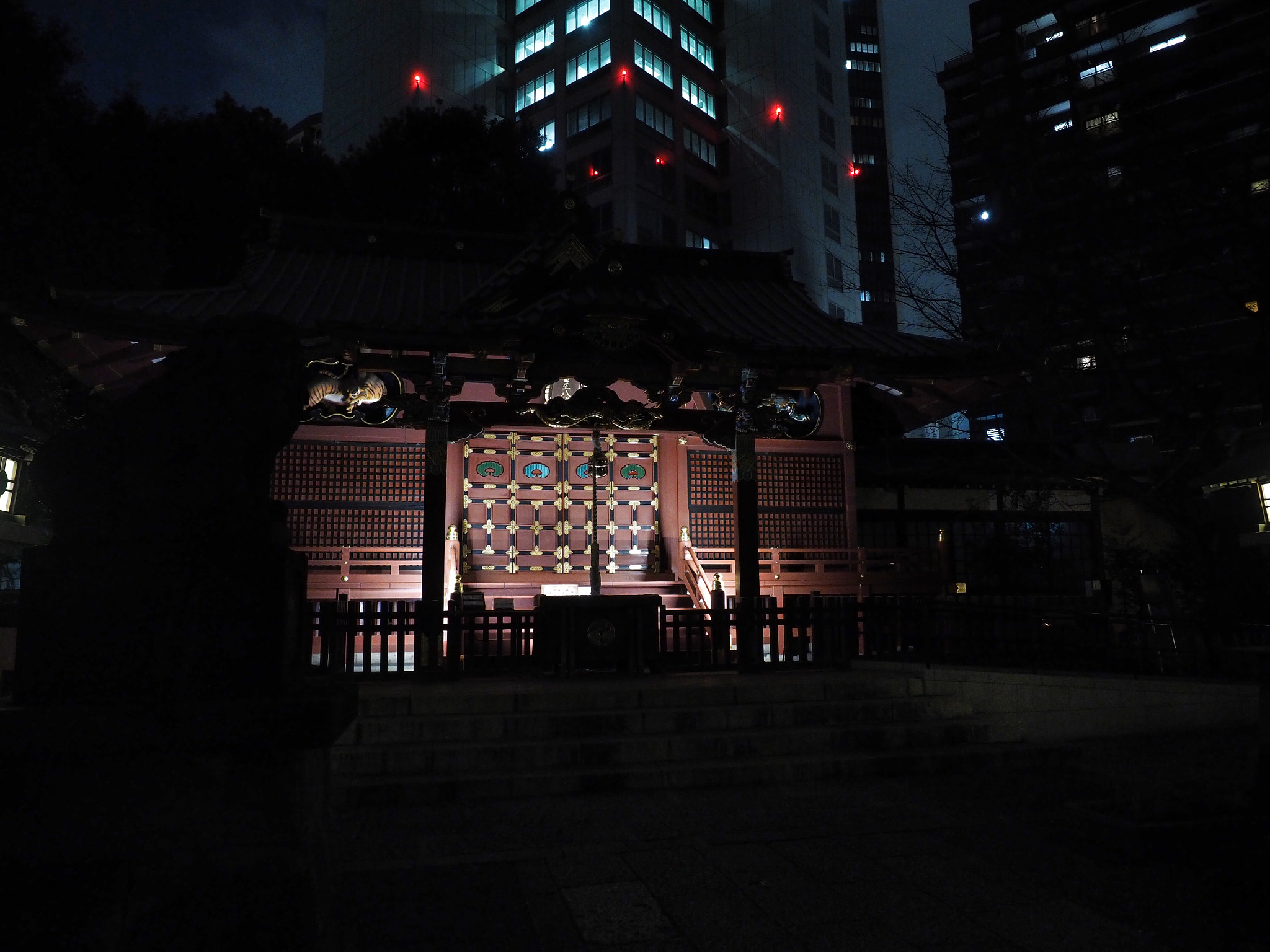 Olympus M.Zuiko Digital ED 12-40mm F2.8 Pro sample photo. A shrine photography