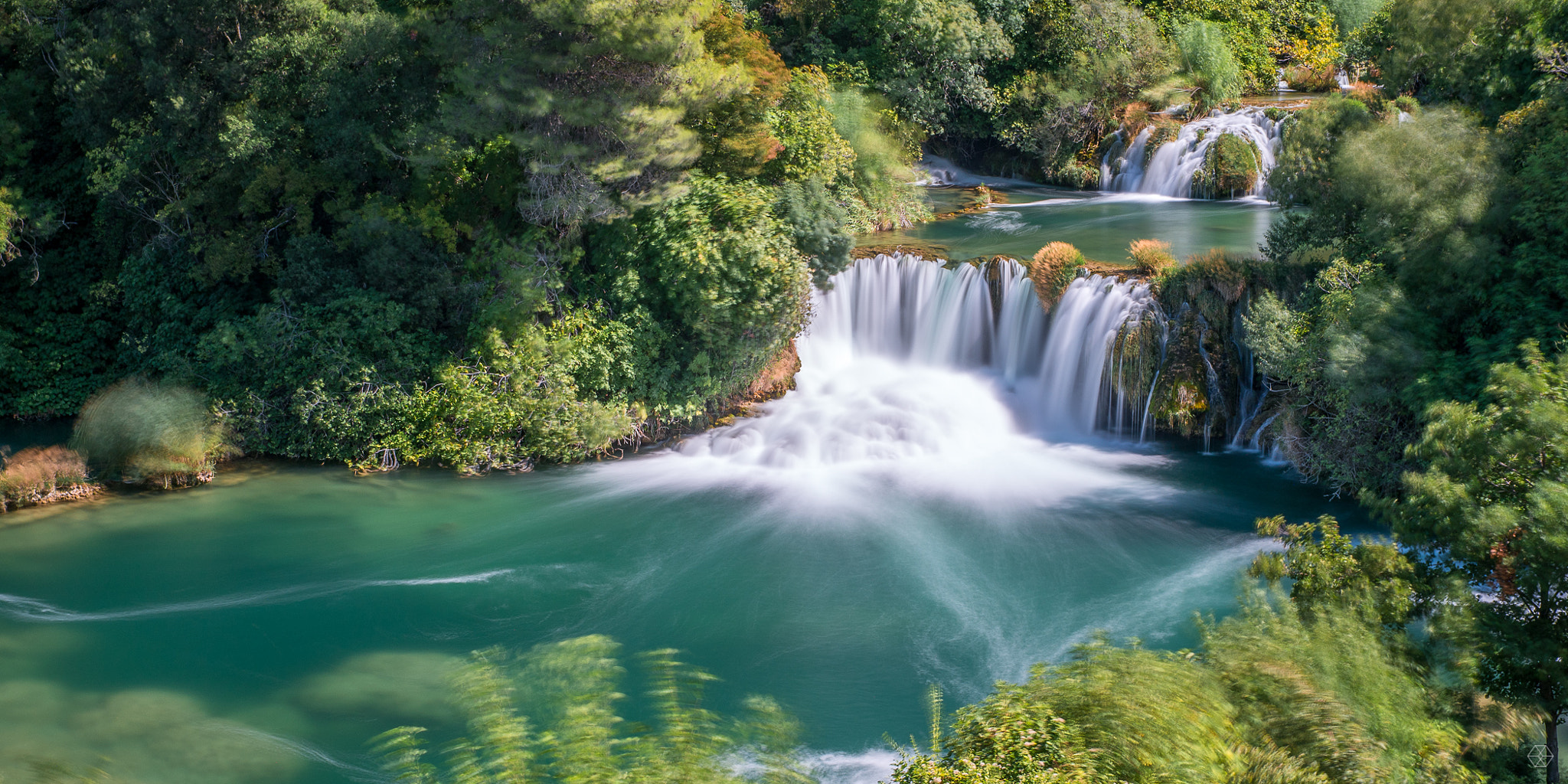 E 35mm F2 sample photo. Krka flow photography