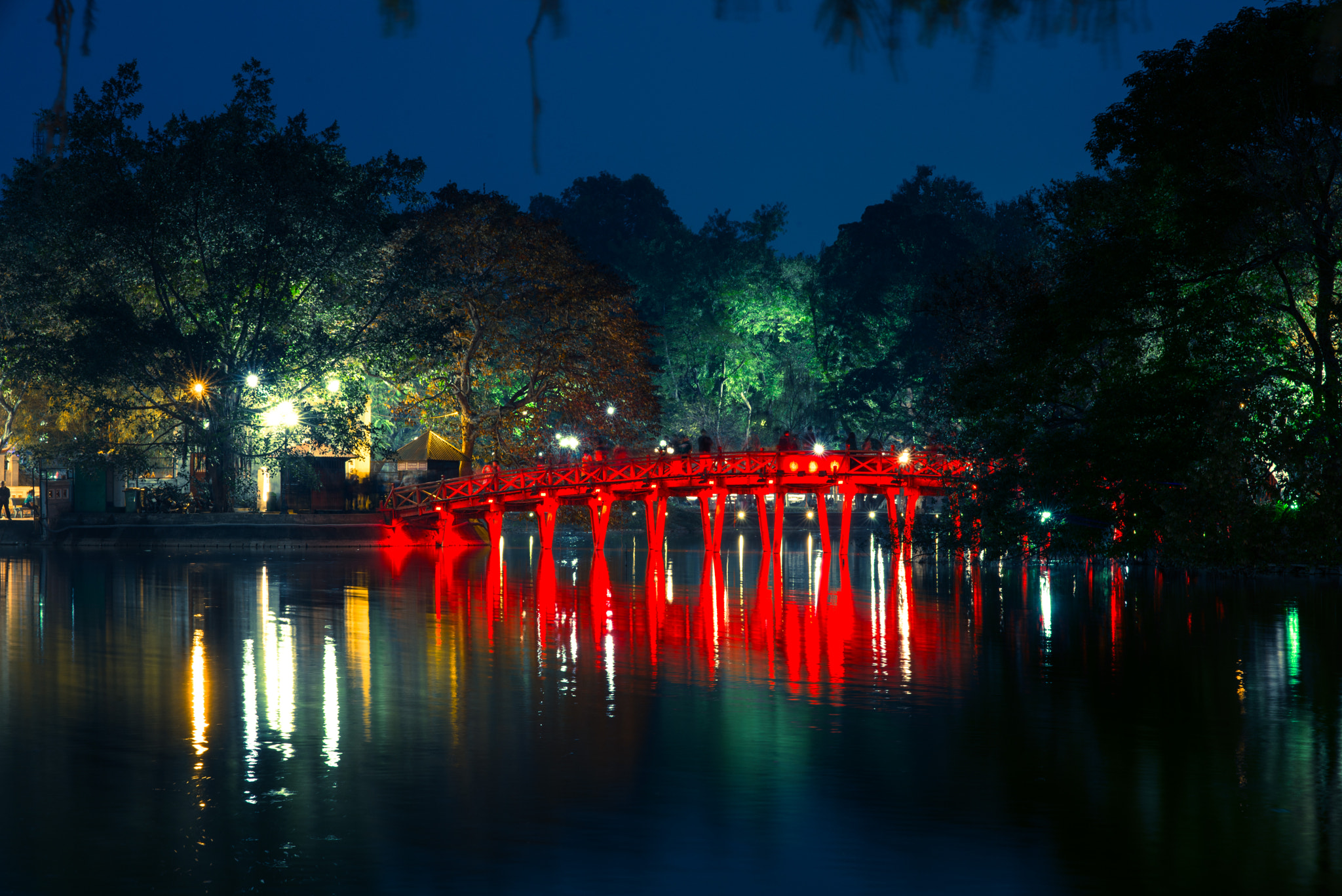 Nikon D600 + Sigma 85mm F1.4 EX DG HSM sample photo. The huc bridge - vietnam photography