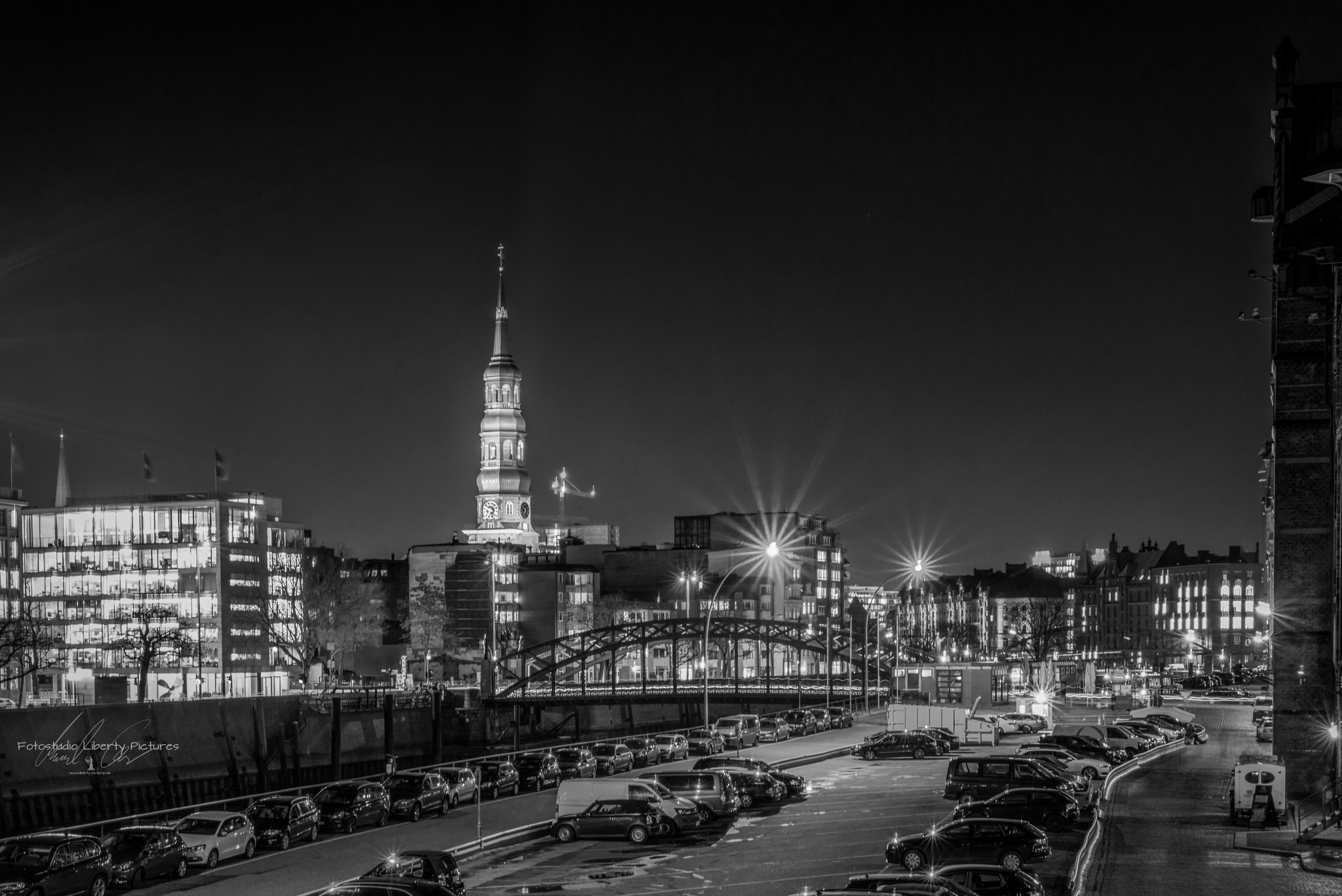 Sigma 24-70mm F2.8 EX DG HSM sample photo. ~ city lights ~ photography