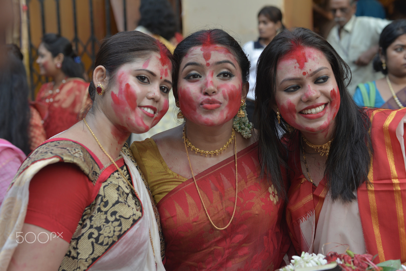 Nikon D800E + Nikon AF Nikkor 50mm F1.4D sample photo. Three beautiful bengali woman during durgapuja photography