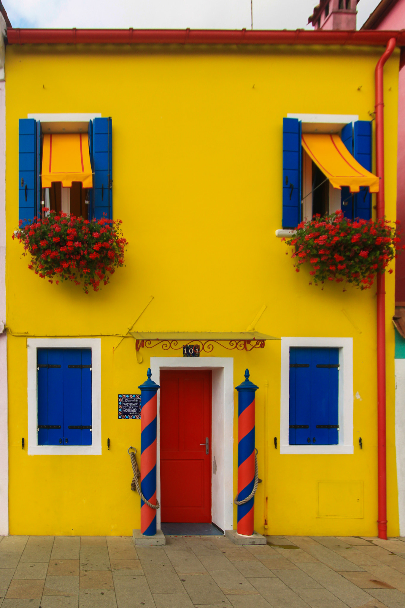 Canon EF-S 10-22mm F3.5-4.5 USM sample photo. Burano ii photography