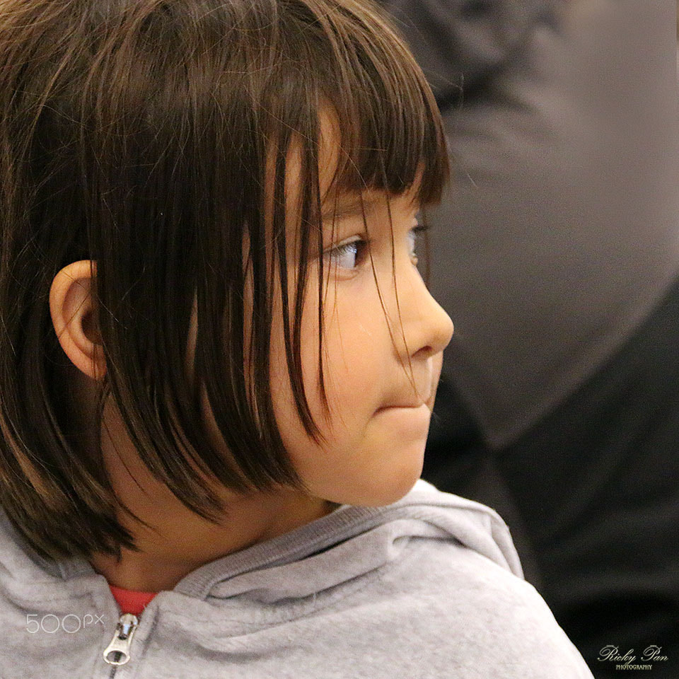 Canon EF 70-300mm F4-5.6L IS USM sample photo. Girl i photography
