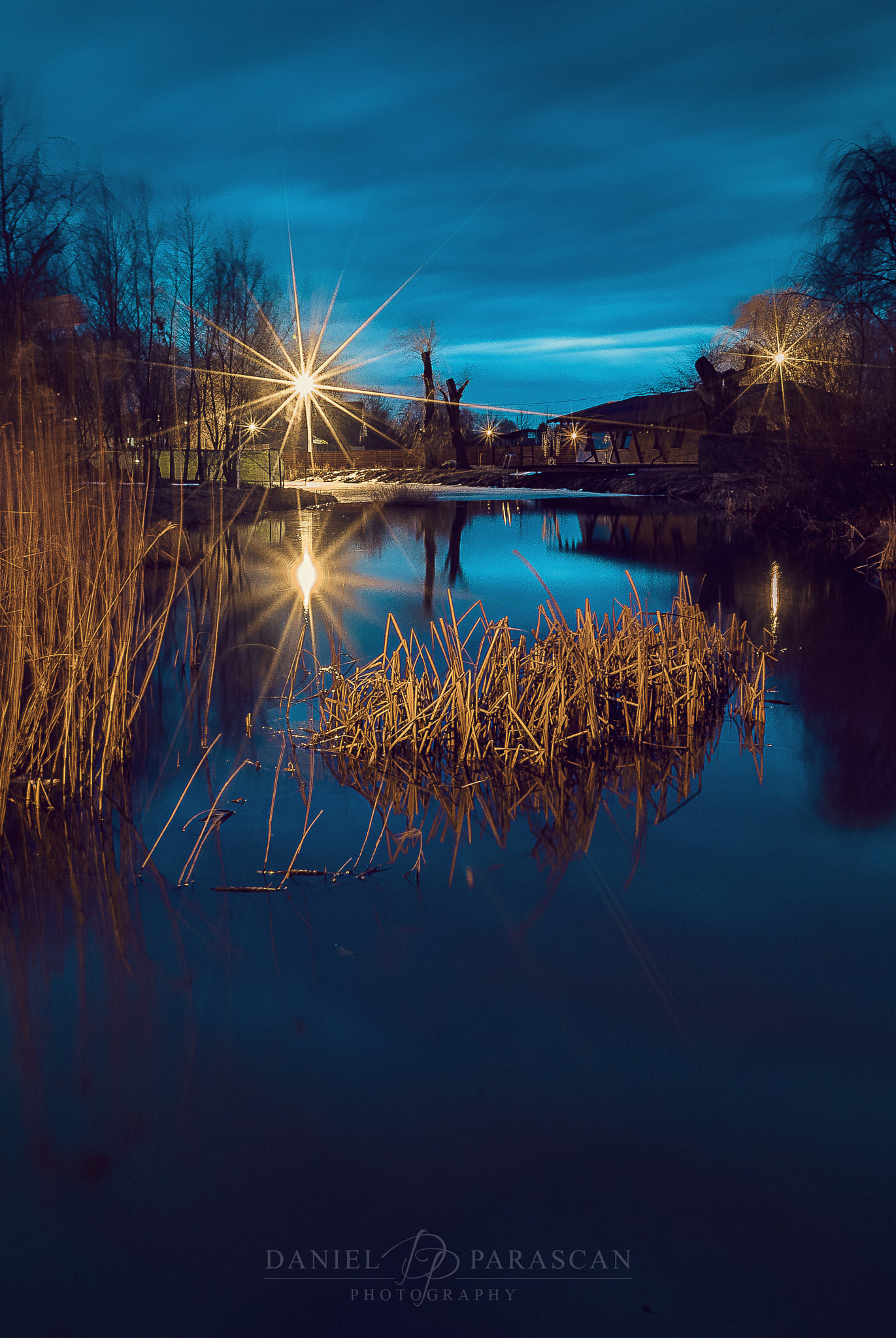 Sony a7S + Sony Vario Tessar T* FE 24-70mm F4 ZA OSS sample photo. Reflections photography