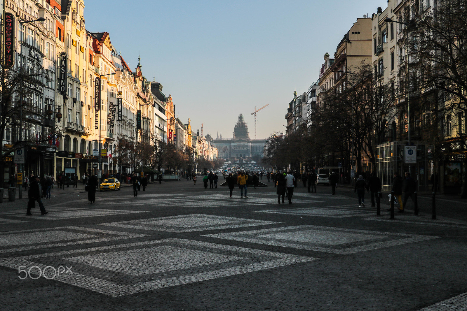 Canon EOS 760D (EOS Rebel T6s / EOS 8000D) + Canon EF-S 18-135mm F3.5-5.6 IS STM sample photo. Some pictures of prague photography