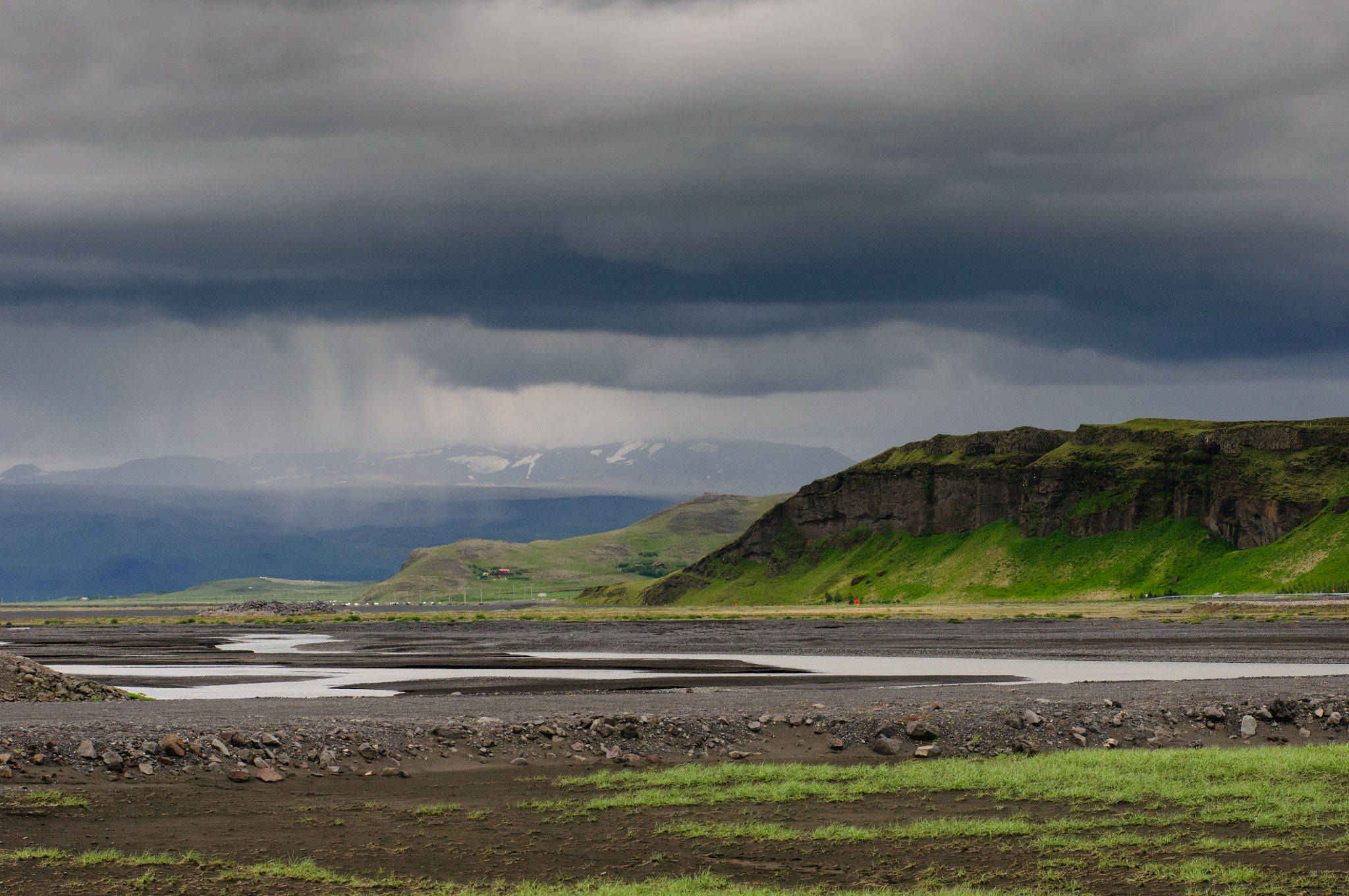 Nikon AF-Nikkor 80-200mm F2.8D ED sample photo. On the earth of the dinosaurs... photography