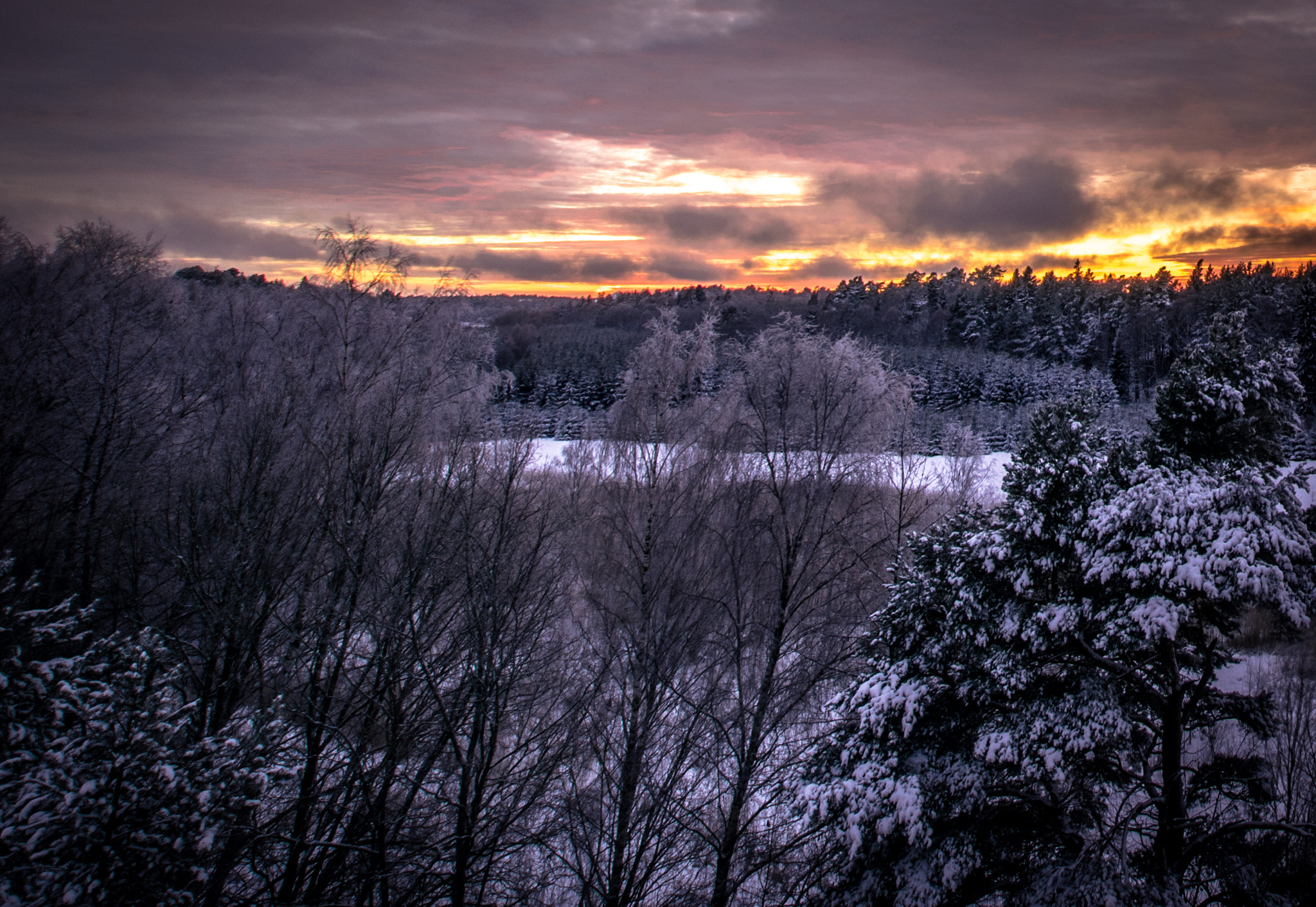 Nikon D3300 + Sigma 10-20mm F3.5 EX DC HSM sample photo. Dark epic sunset photography