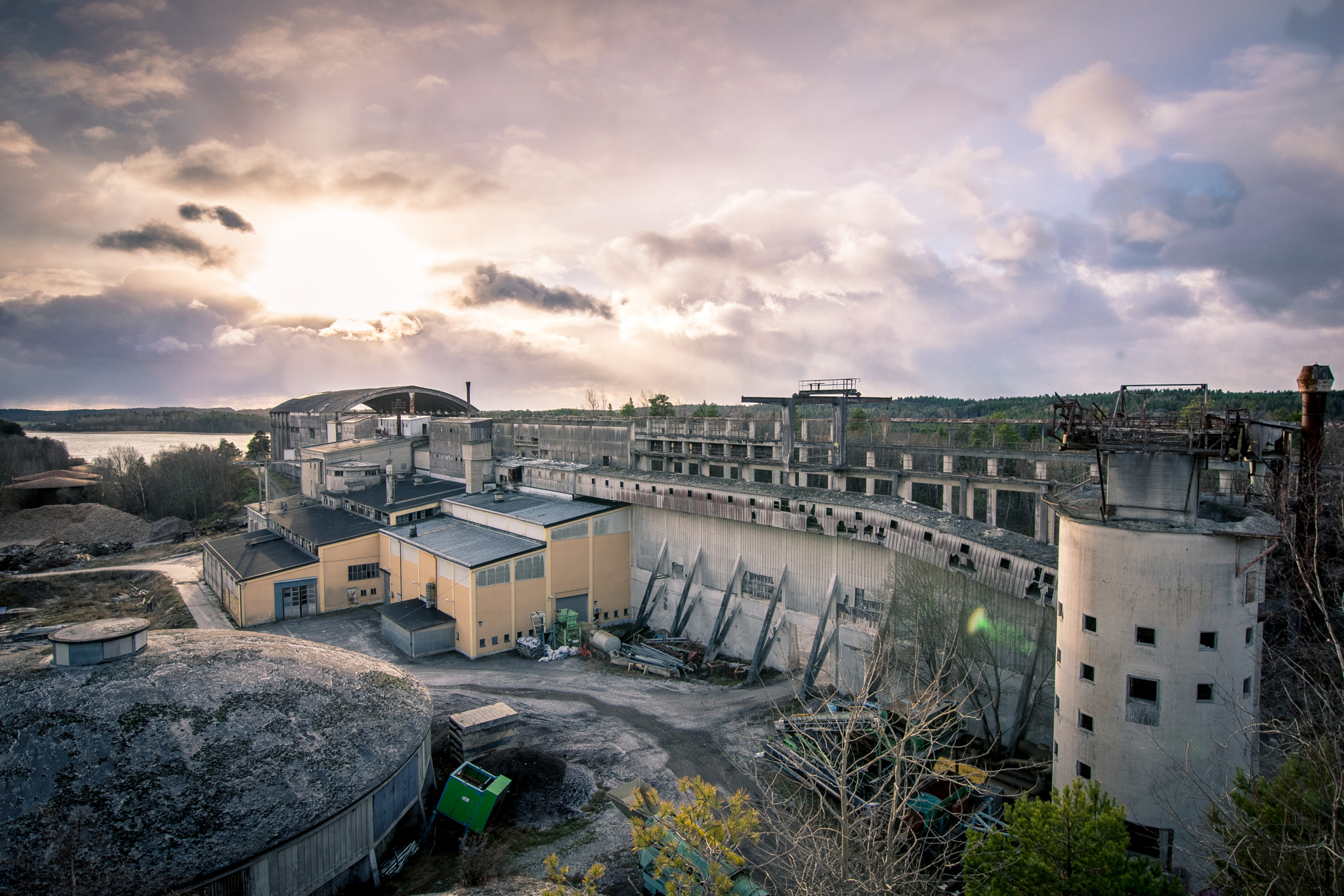 Nikon D3300 + Sigma 10-20mm F3.5 EX DC HSM sample photo. Old factory photography