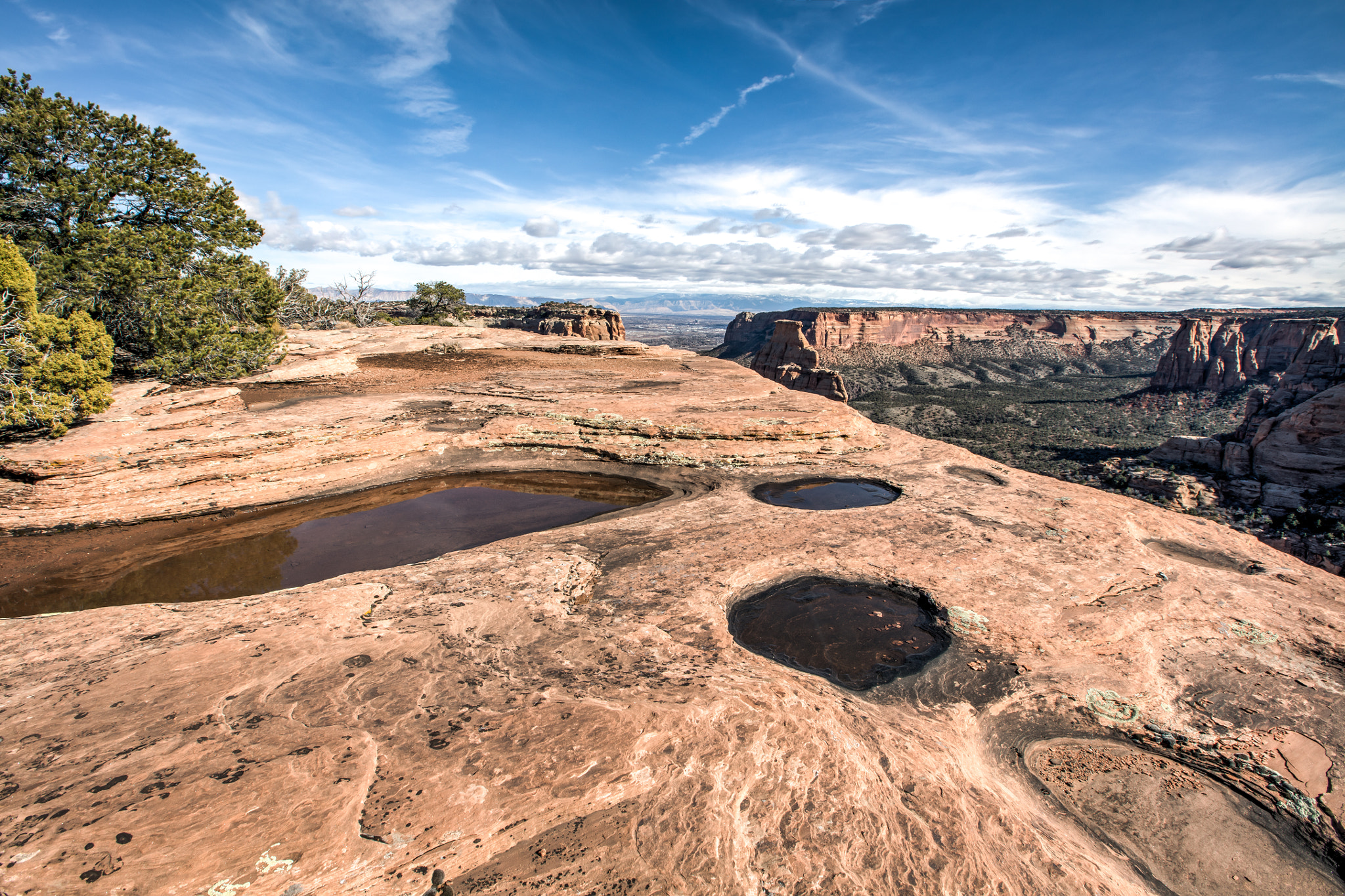 Canon EF 16-35mm F2.8L II USM sample photo. Monument canyon view photography