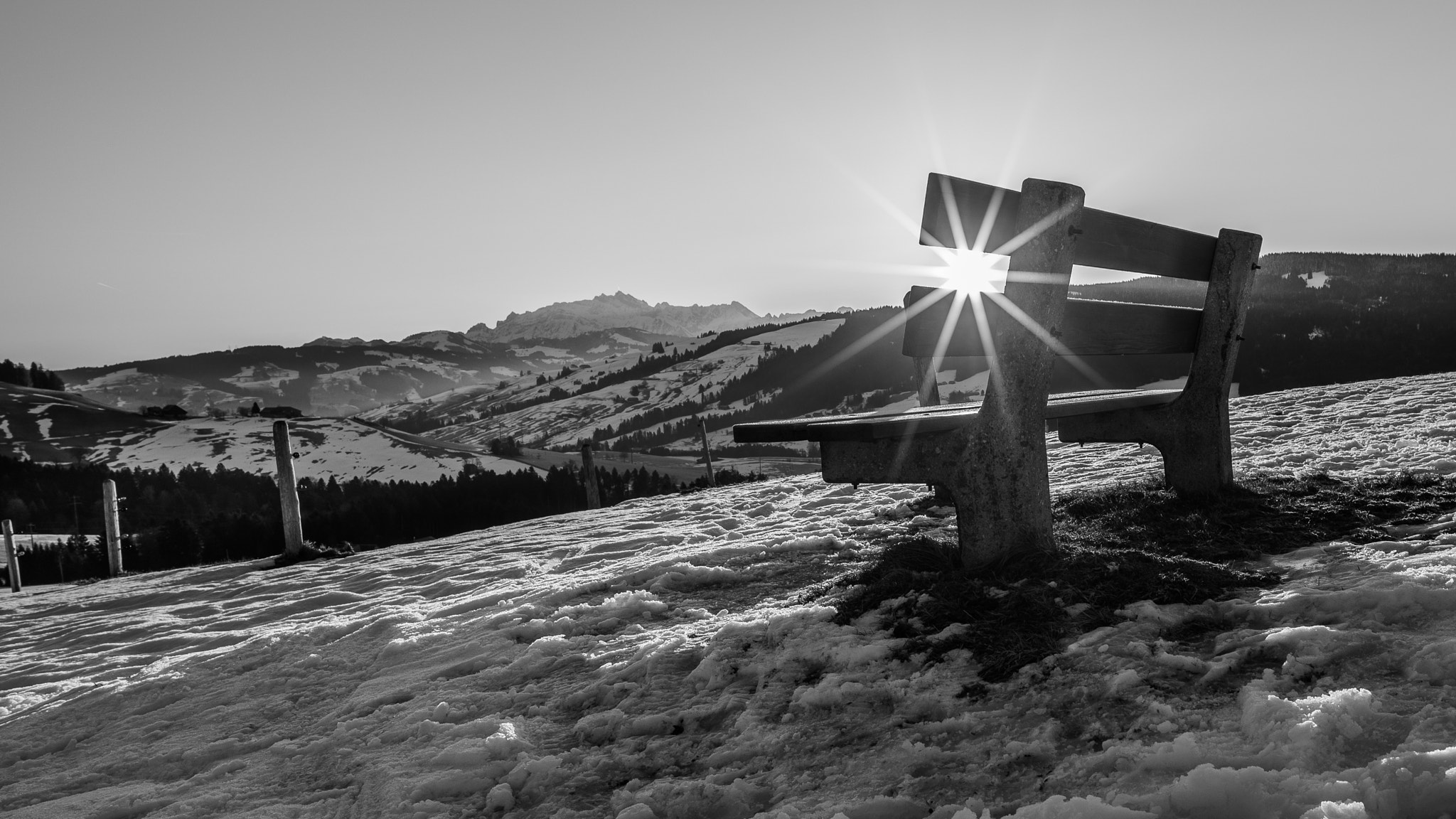 E 21mm F2.8 sample photo. Sunrise photography