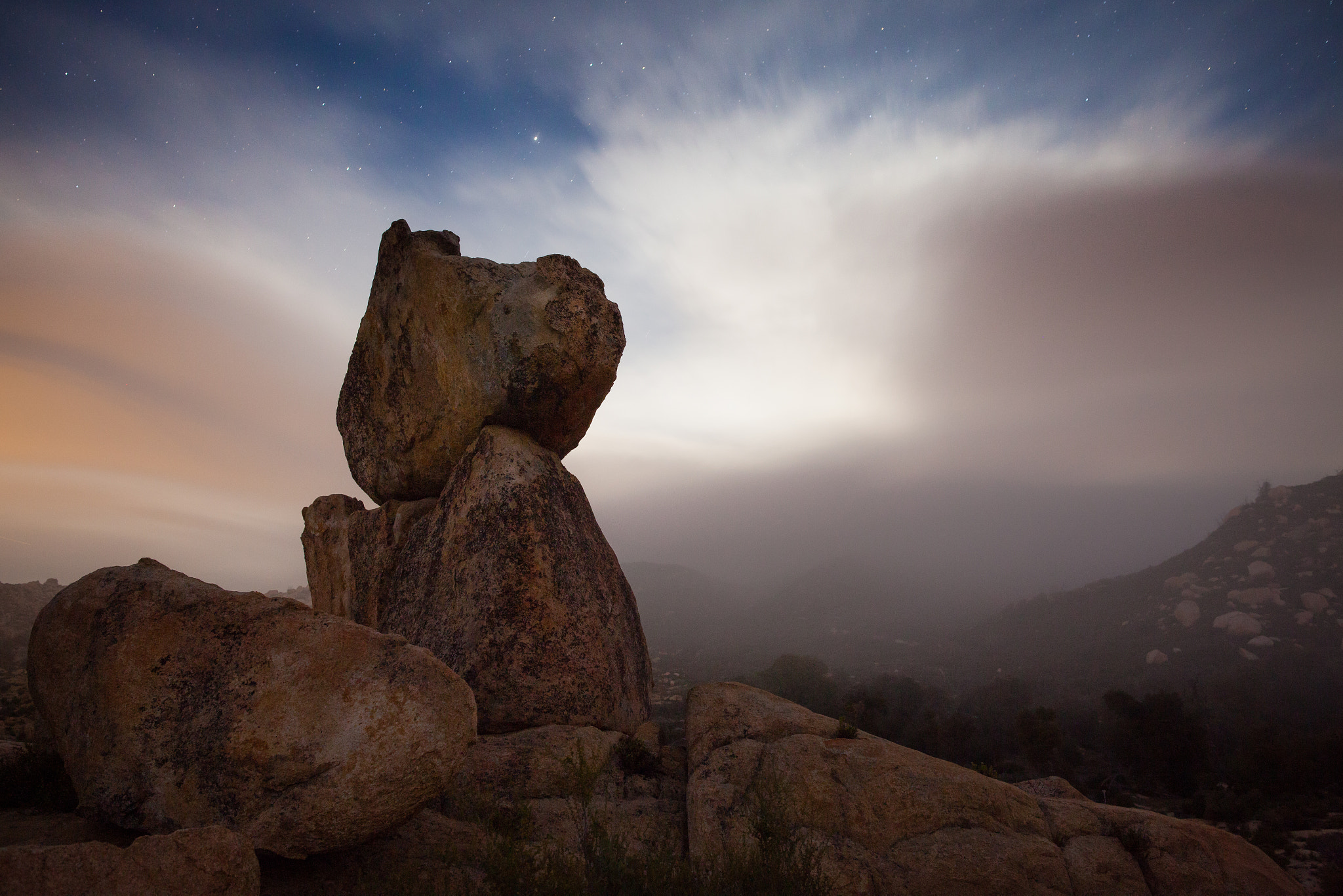 ZEISS Distagon T* 25mm F2 sample photo. Fog in the high desert photography