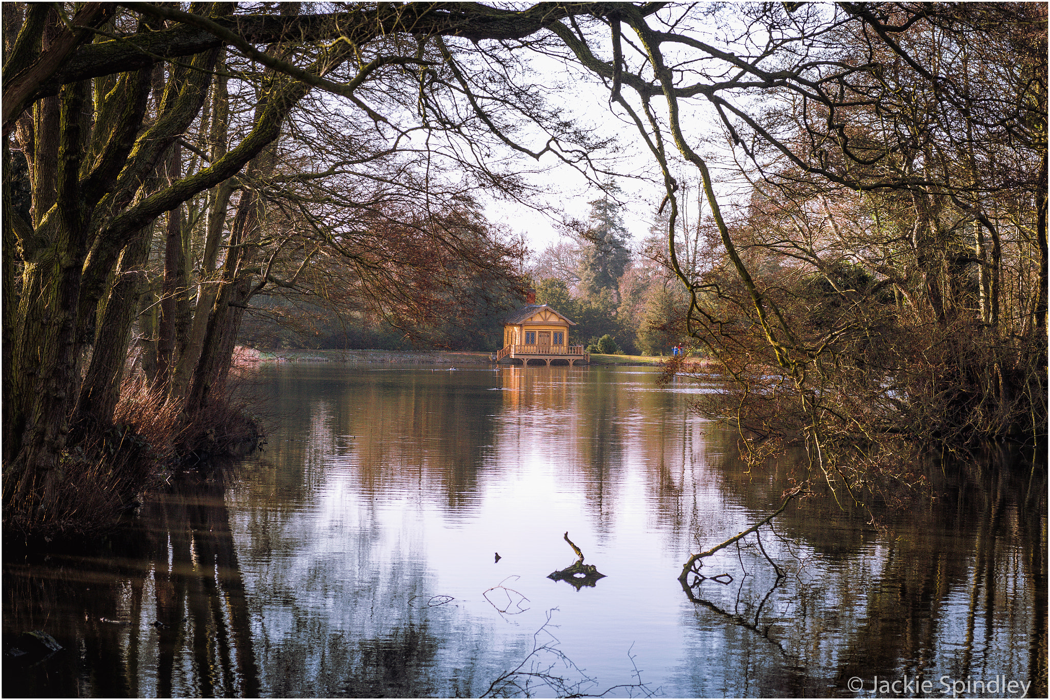 Canon EOS 6D sample photo. Belton house, boat house photography