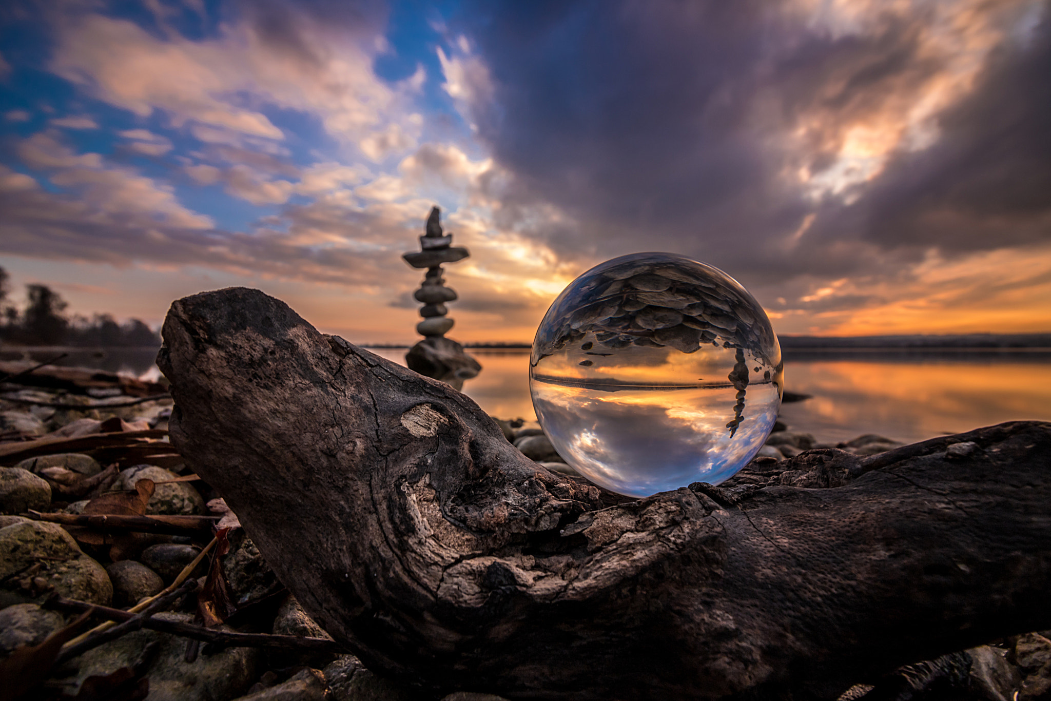Canon EOS 750D (EOS Rebel T6i / EOS Kiss X8i) sample photo. World in a sphere photography