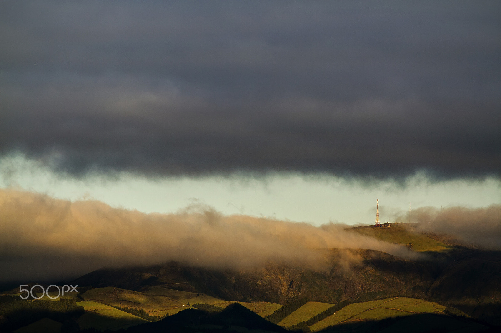 Canon EF-S 55-250mm F4-5.6 IS sample photo. Layers photography