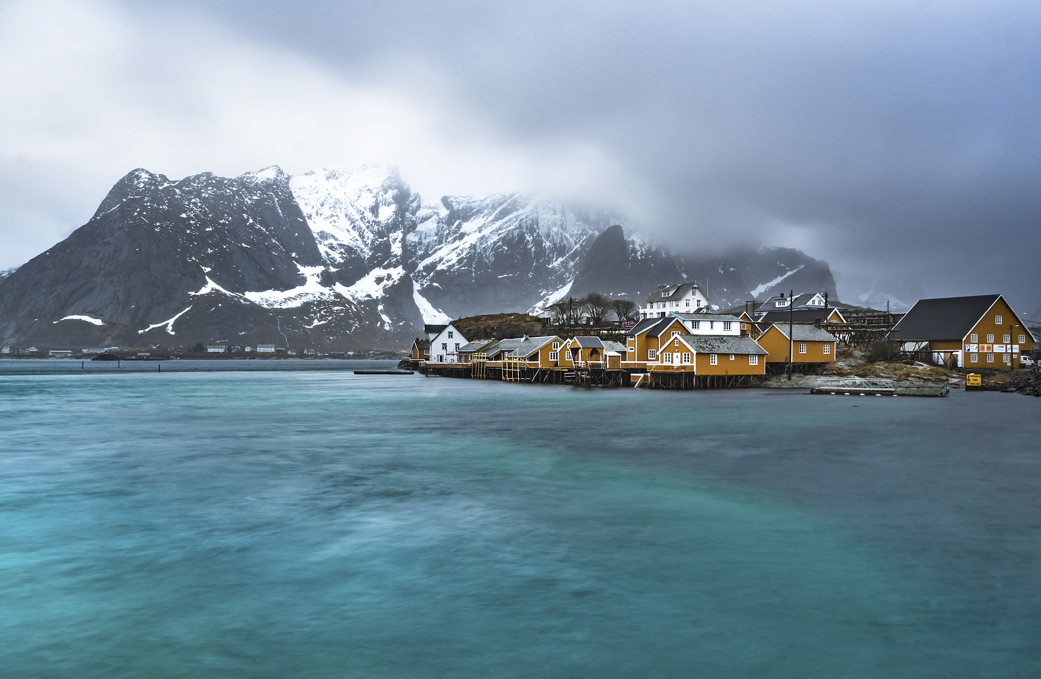 Sony SLT-A68 + Sony DT 16-105mm F3.5-5.6 sample photo. Lofoten islands photography