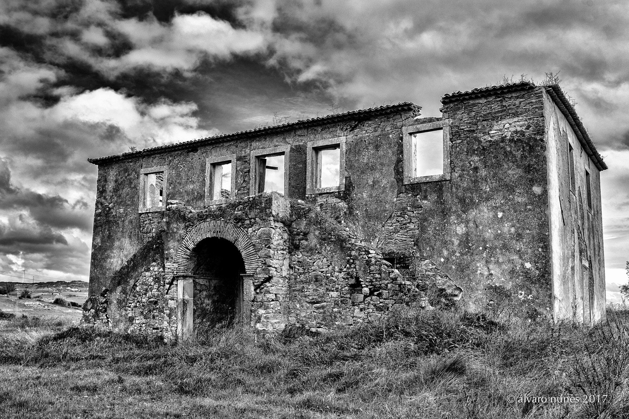 Tamron SP 24-70mm F2.8 Di VC USD sample photo. Old country house photography