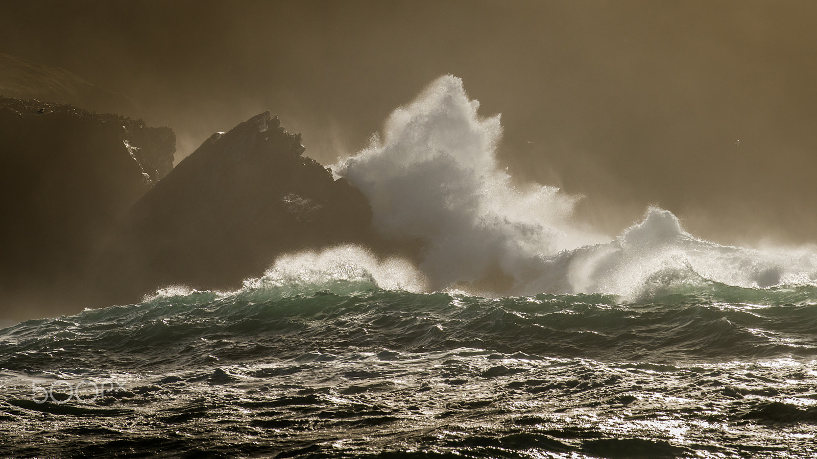 Nikon AF-S Nikkor 70-200mm F4G ED VR sample photo. Storm doris, dingle peninsula photography