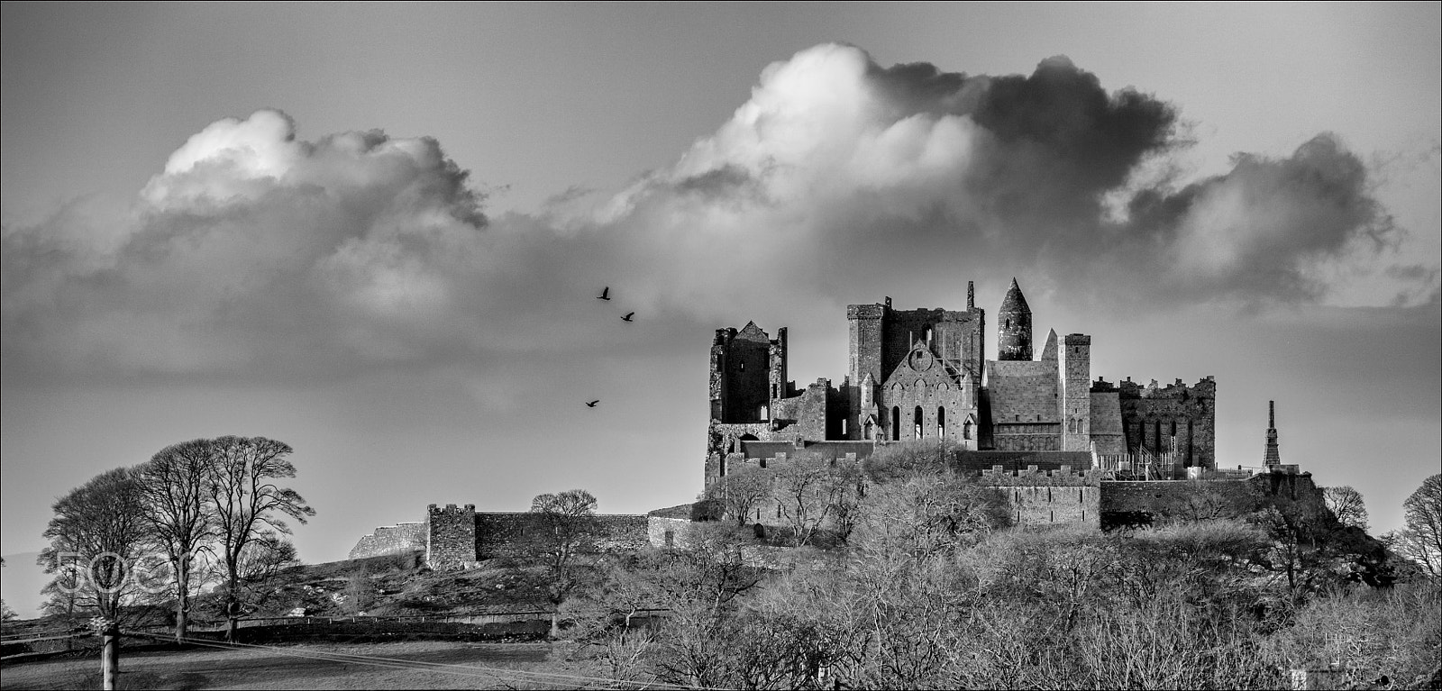 Canon EF 70-200mm F2.8L IS USM sample photo. Rock of cashel photography