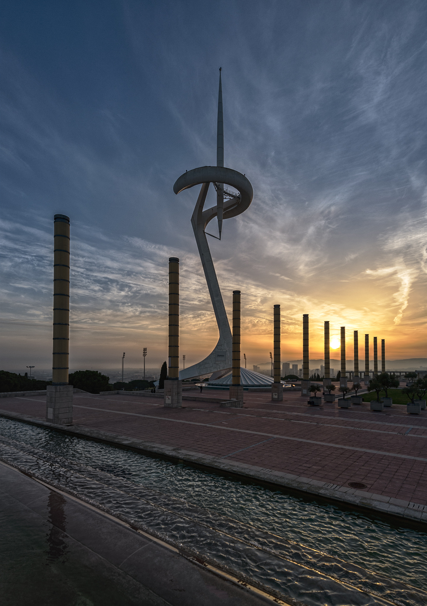 Nikon AF-S Nikkor 16-35mm F4G ED VR sample photo. Sunset colors photography