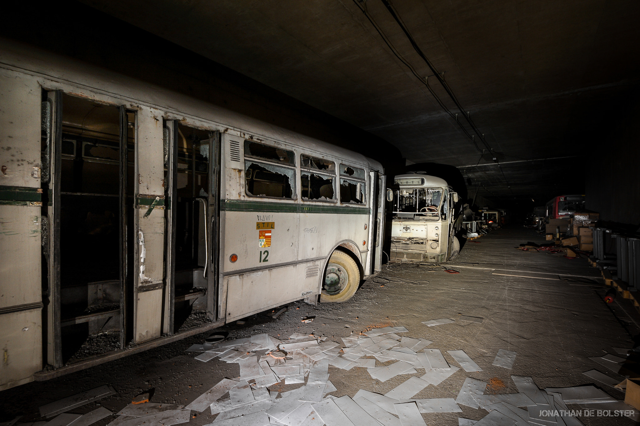 Nikon D7200 sample photo. At the bus stop photography