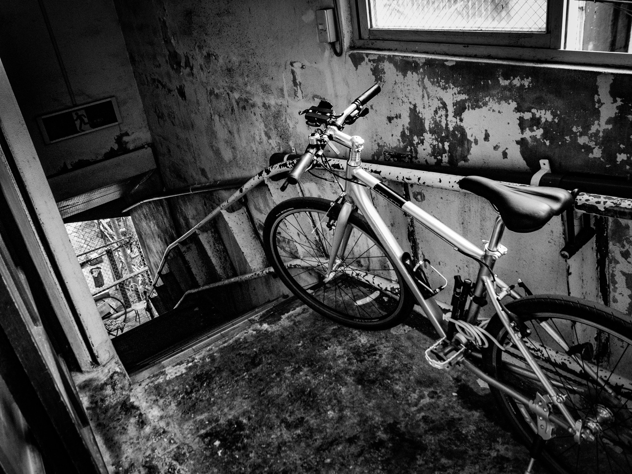 Ricoh GR DIGITAL 2 sample photo. Okinawa's miscellaneous building photography