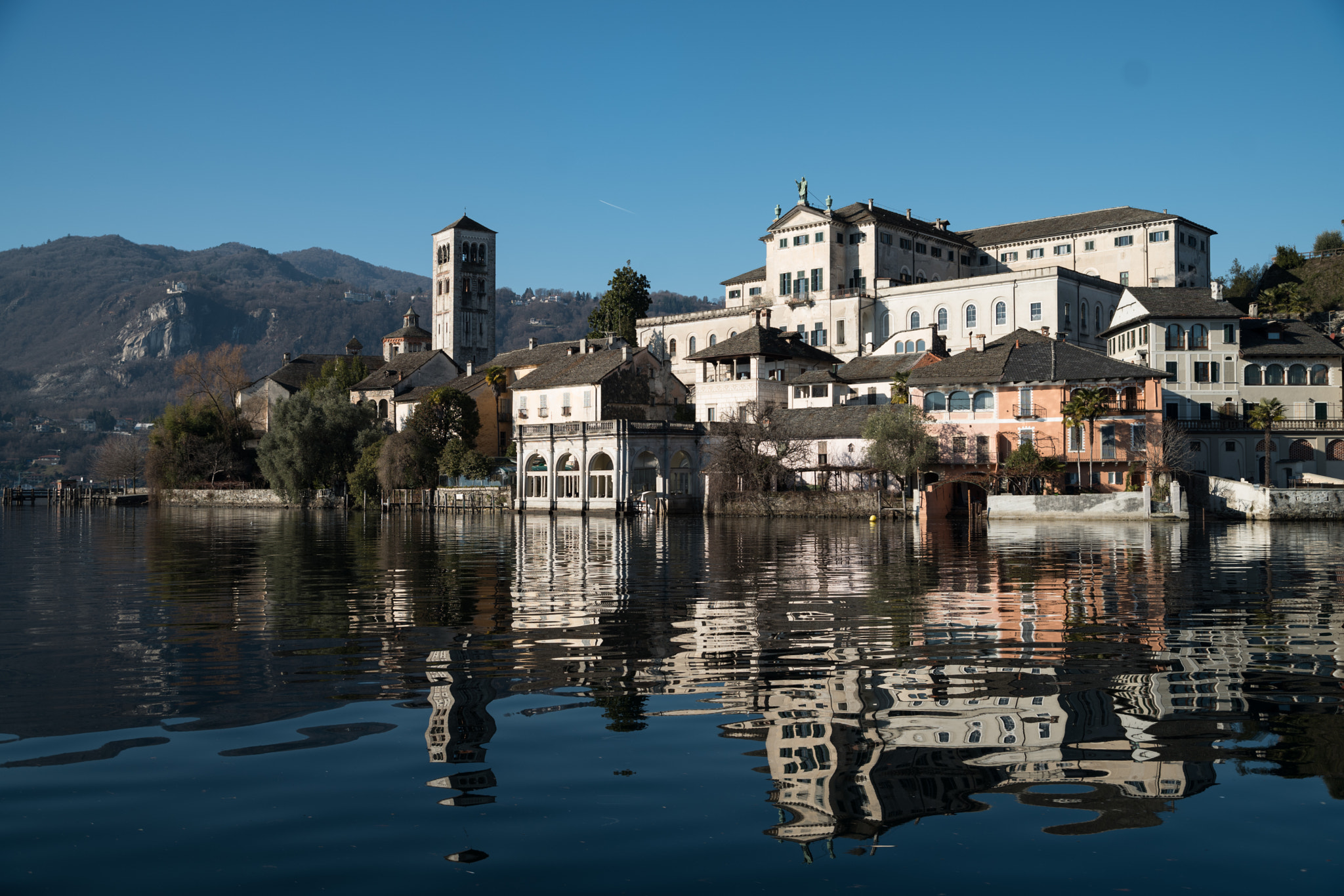 Leica SL (Typ 601) + Canon EF 24-105mm F4L IS USM sample photo. Isola di san giulio, lago d'orta photography