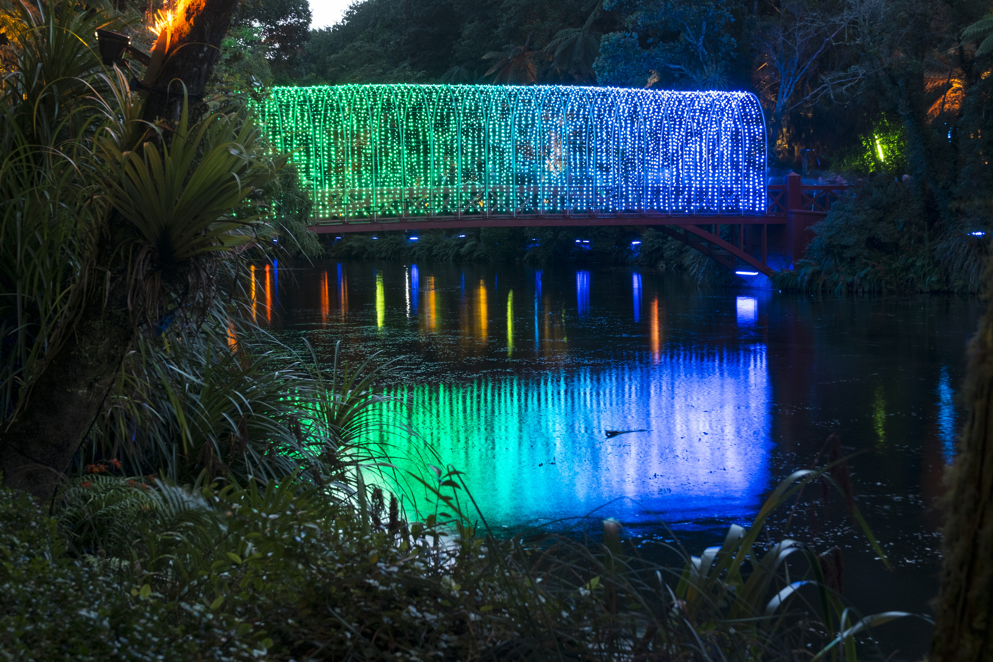 Fujifilm XC 16-50mm F3.5-5.6 OIS sample photo. Poets bridge in colour photography