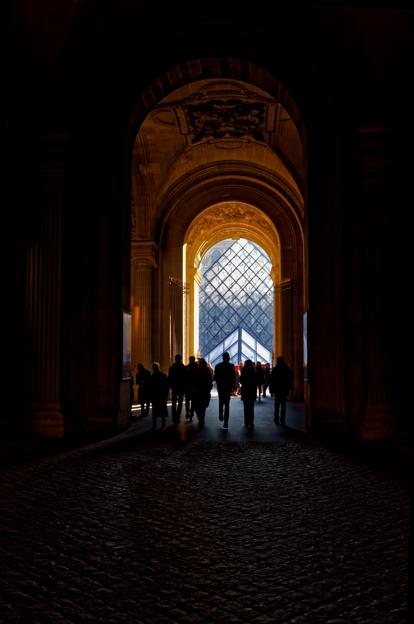 Pentax K-x sample photo. Louvre paris photography