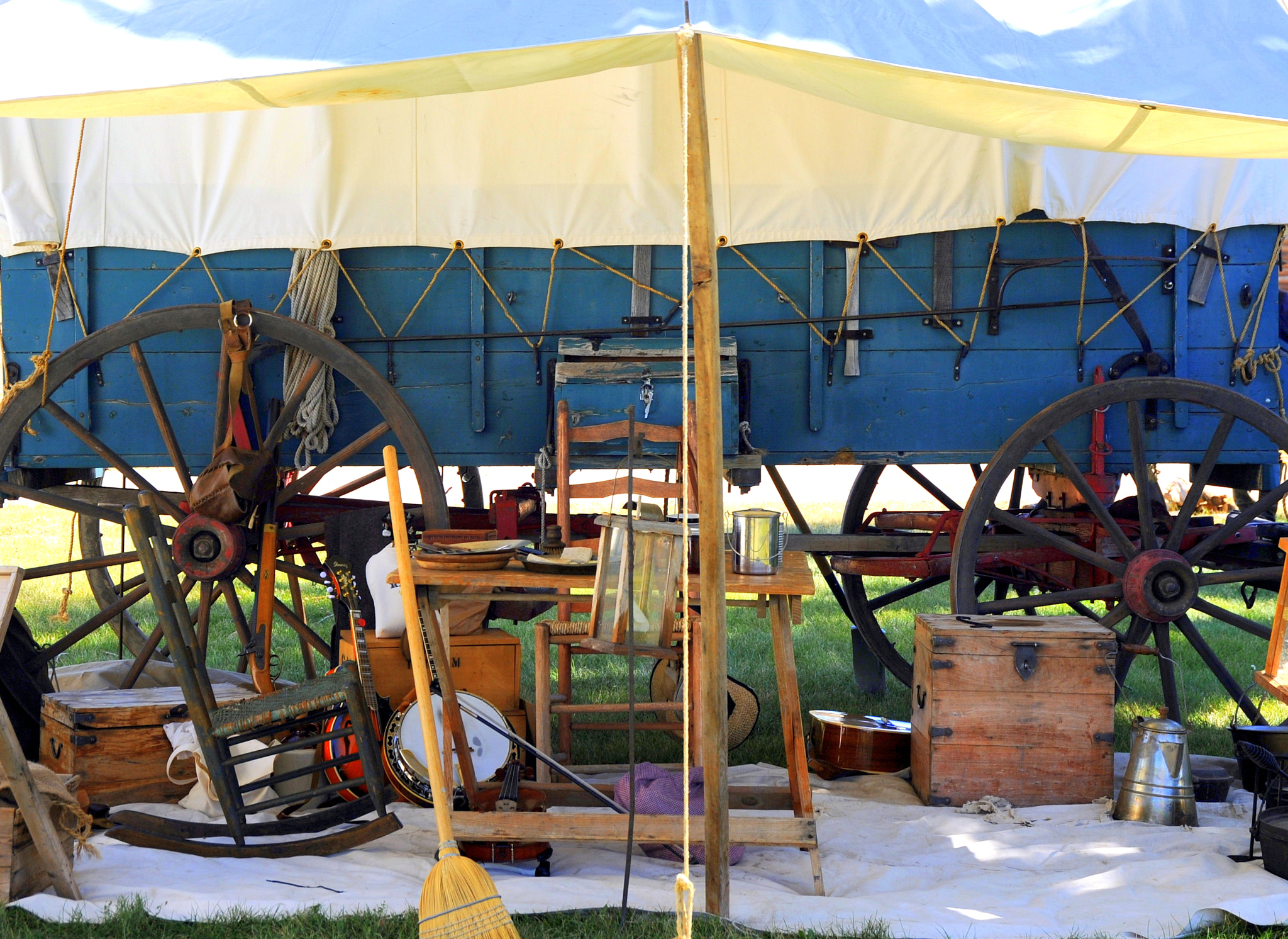 Nikon D3 sample photo. Covered wagon. photography