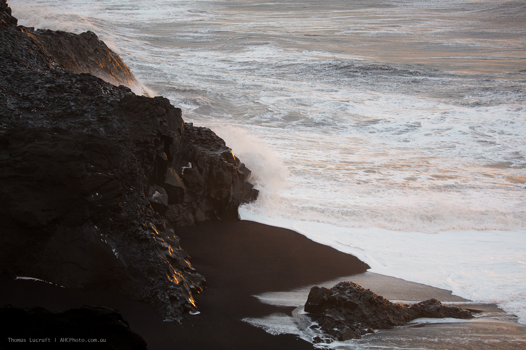 Canon EOS 5DS sample photo. Morning waves photography