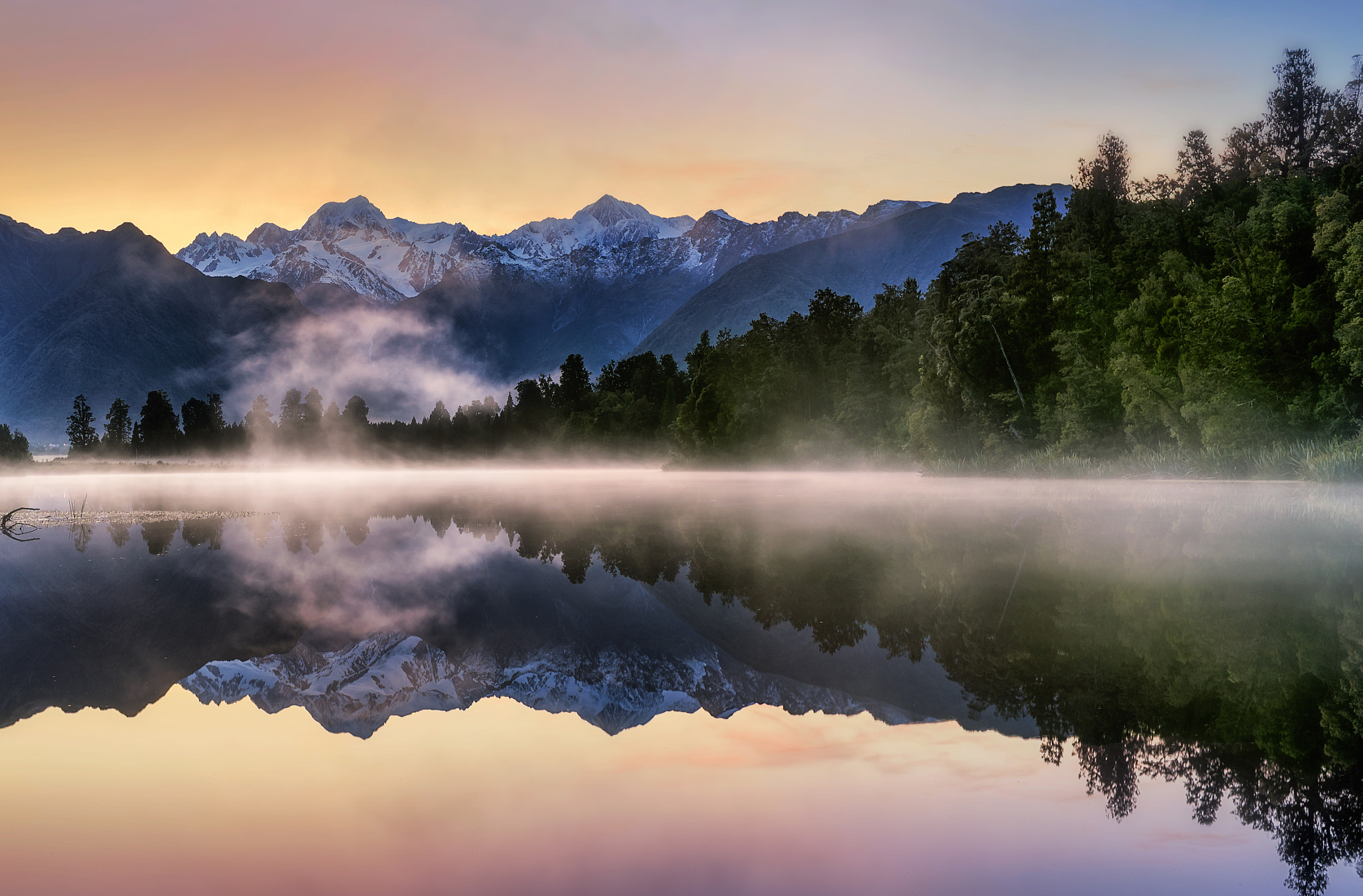 Nikon AF Nikkor 35mm F2D sample photo. Lake matheson photography