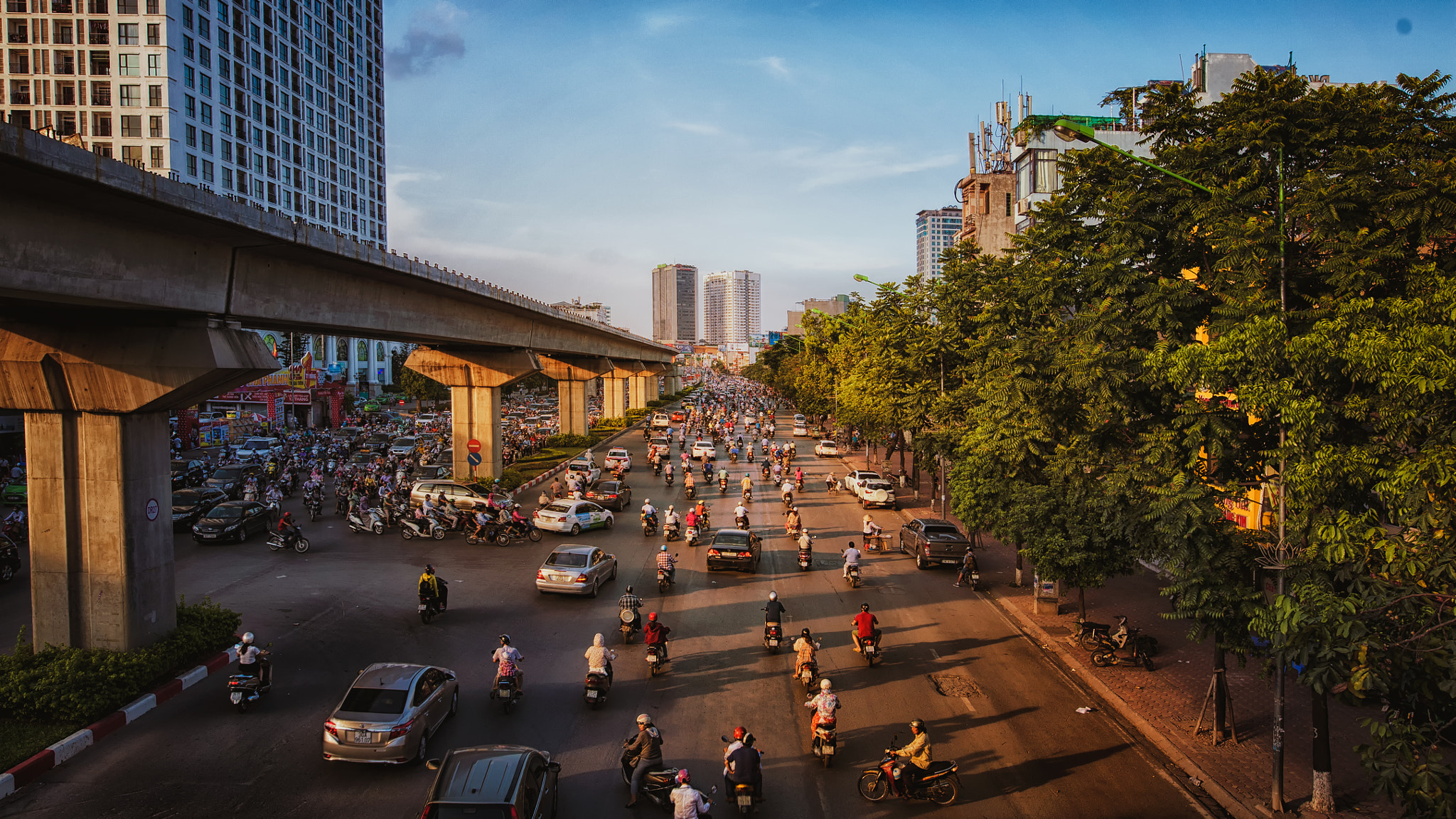 Canon EOS 5D + Sigma 24mm F1.4 DG HSM Art sample photo. Ha noi - viet nam photography