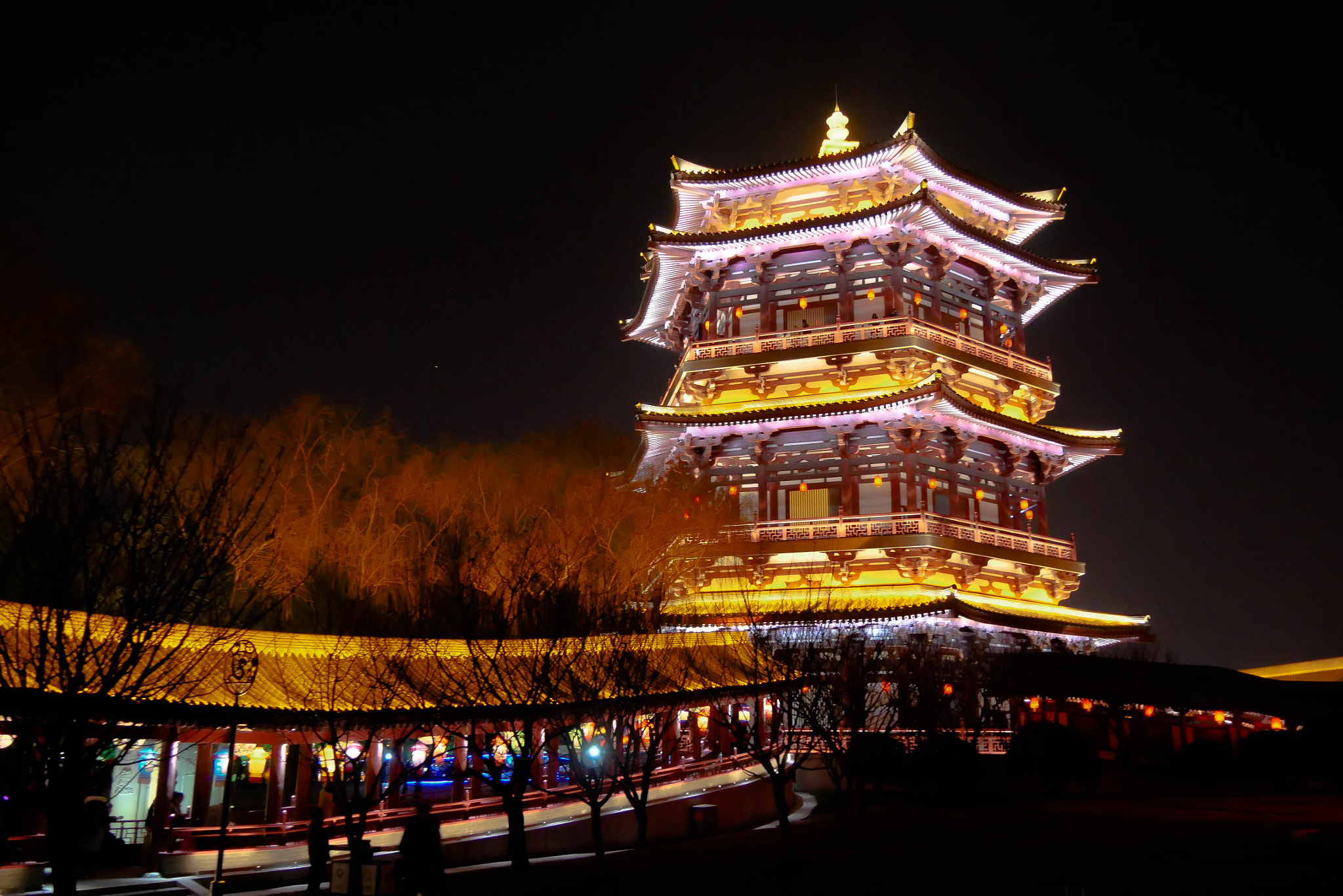 Panasonic Lumix DMC-G7 sample photo. Tower light photography