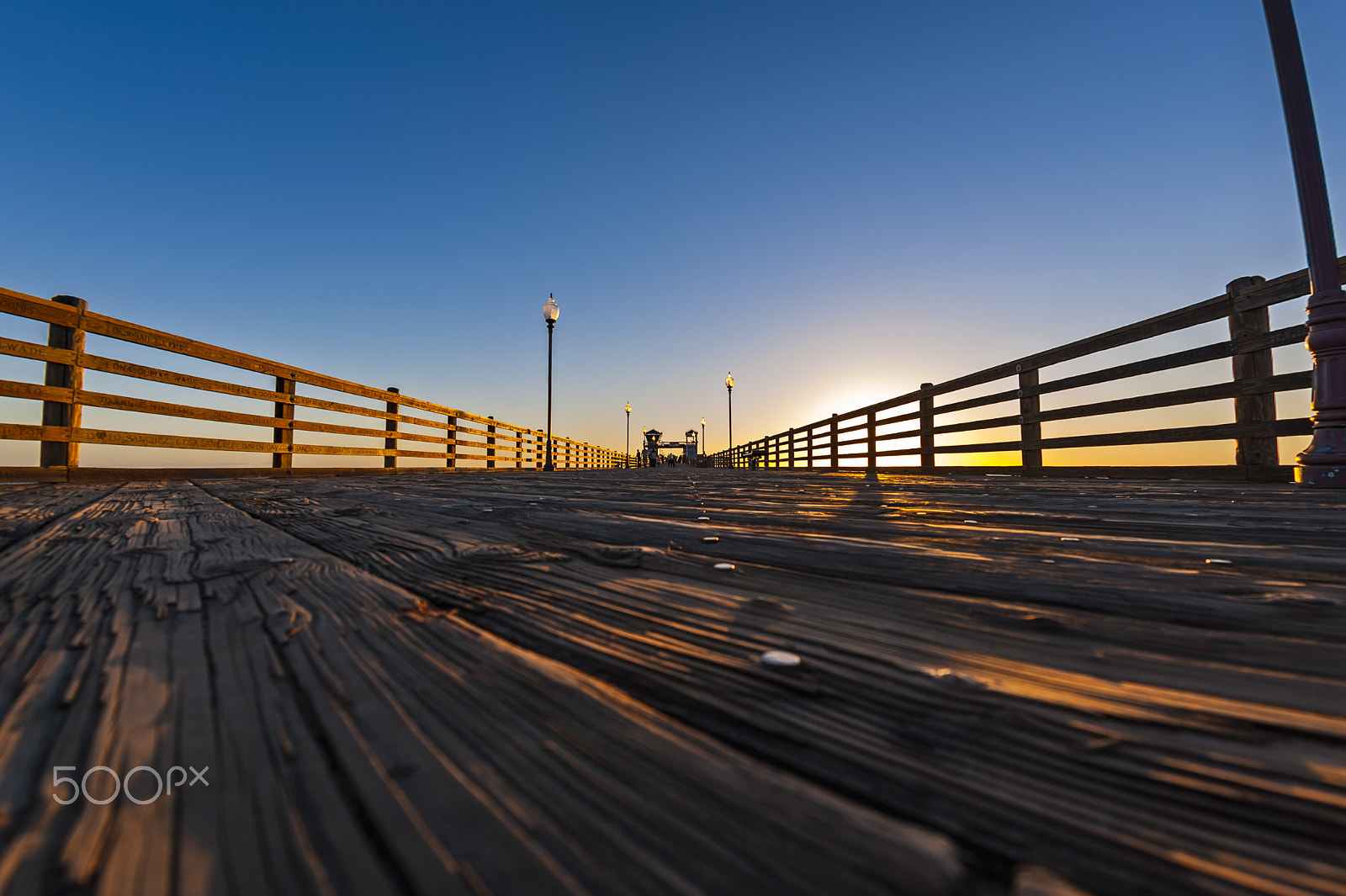 Nikon D700 + Sigma 15mm F2.8 EX DG Diagonal Fisheye sample photo. On the oceanside pier at sunset - february 23, 2017 photography
