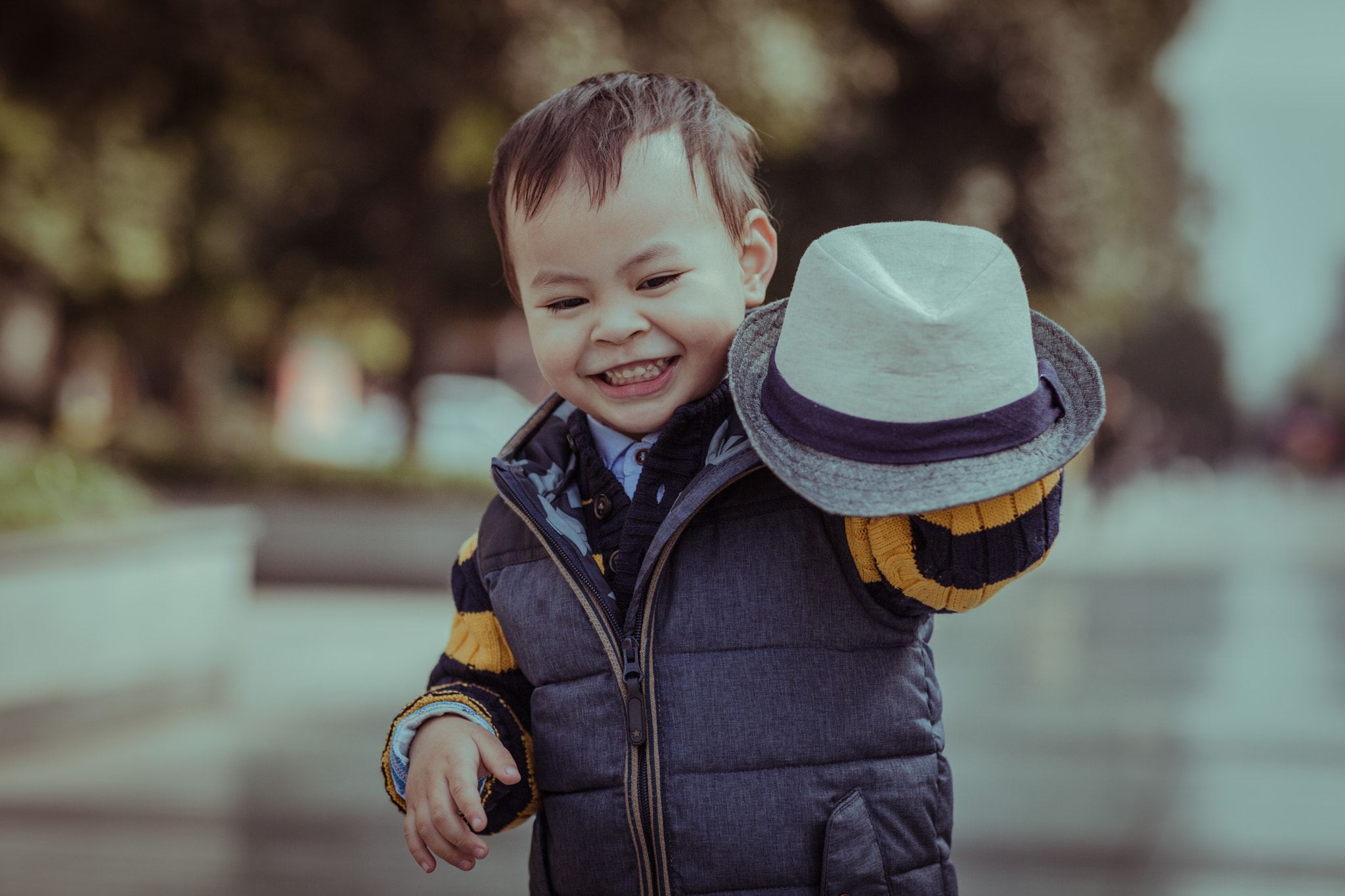 Canon EF 85mm F1.2L II USM sample photo. Img photography