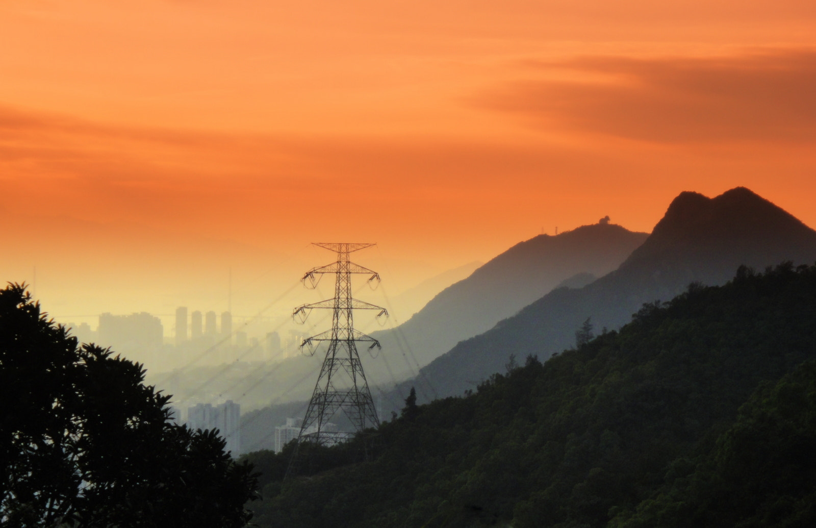 Sony Cyber-shot DSC-TX5 sample photo. Sunset in kowloon peak photography