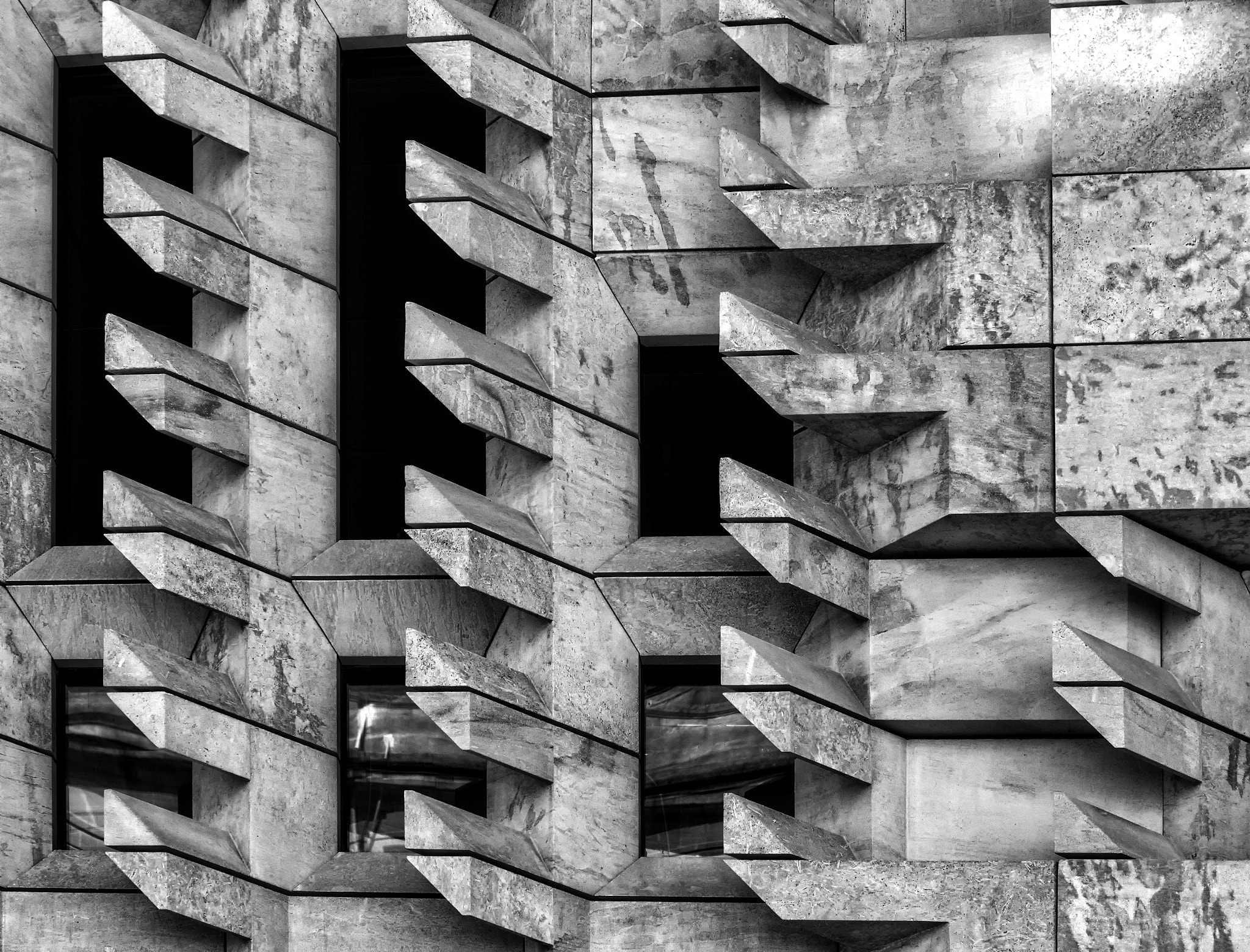 Canon EF 70-300mm F4-5.6L IS USM sample photo. Facade detail of parliament house photography