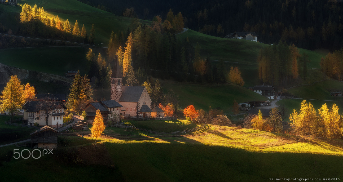 Sony a7R sample photo. Italy. dolomites. autumn slopes of the church santa maddalena photography