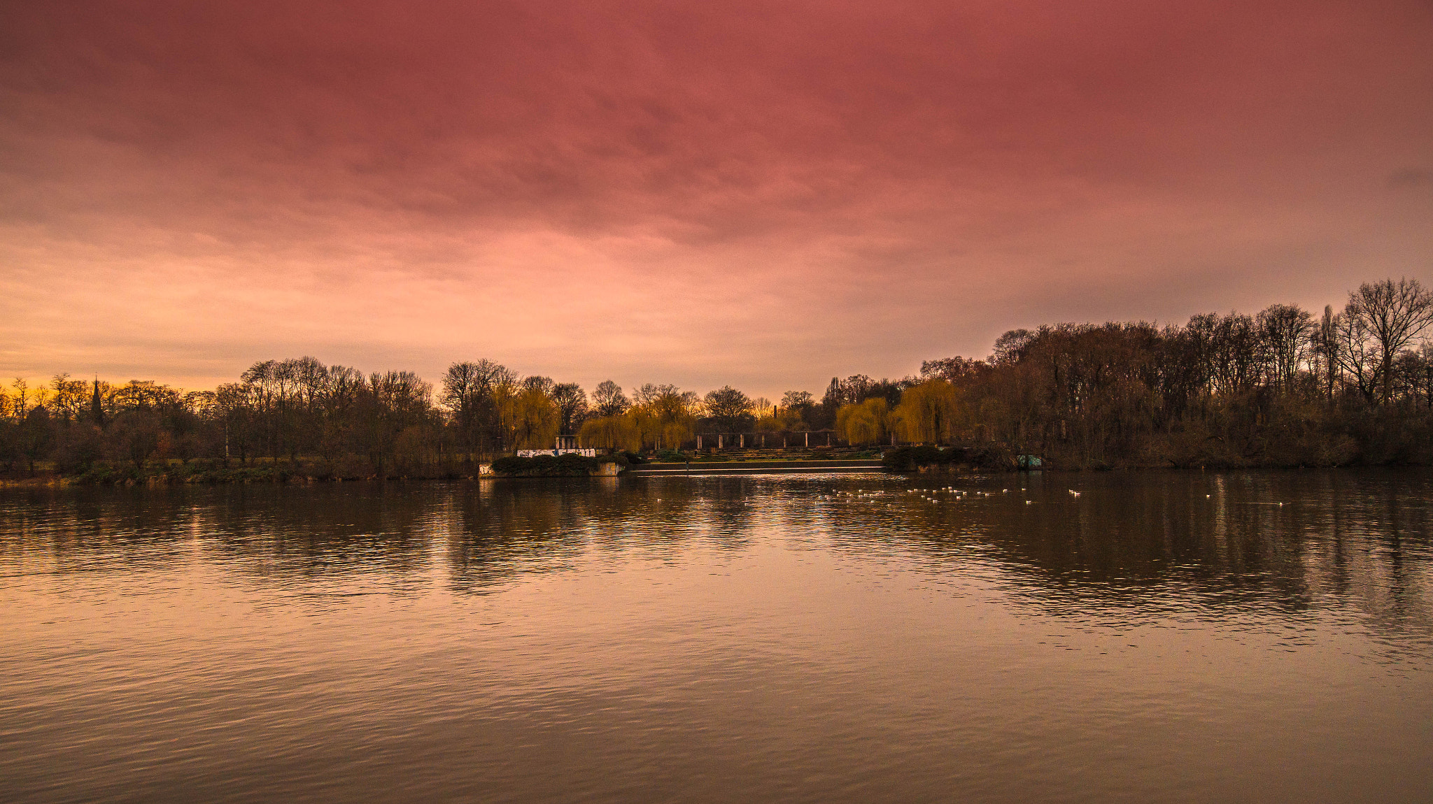 Sony SLT-A58 + Sigma 10-20mm F3.5 EX DC HSM sample photo. River sunset photography