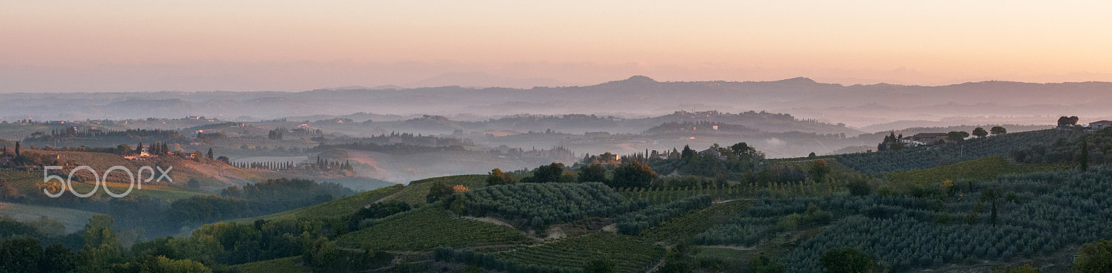 Nikon AF-S Nikkor 28-70mm F2.8 ED-IF sample photo. Italy tuscany photography