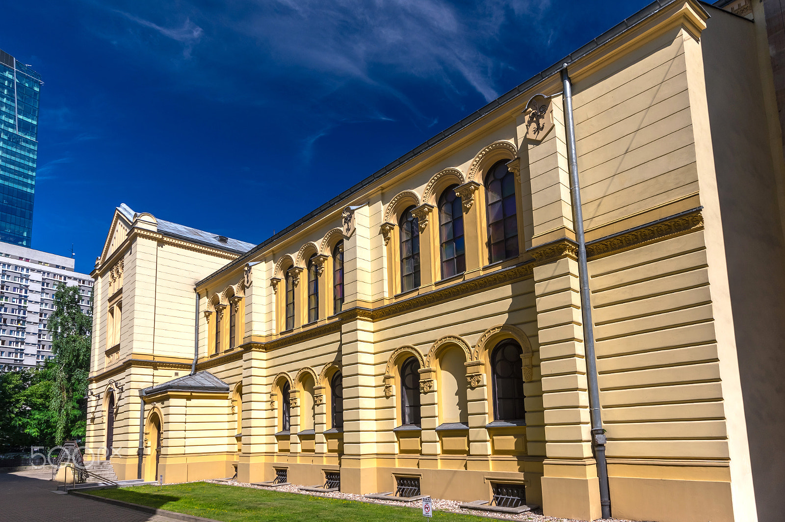 Pentax K-3 + Sigma AF 10-20mm F4-5.6 EX DC sample photo. Nozyk synagogue photography