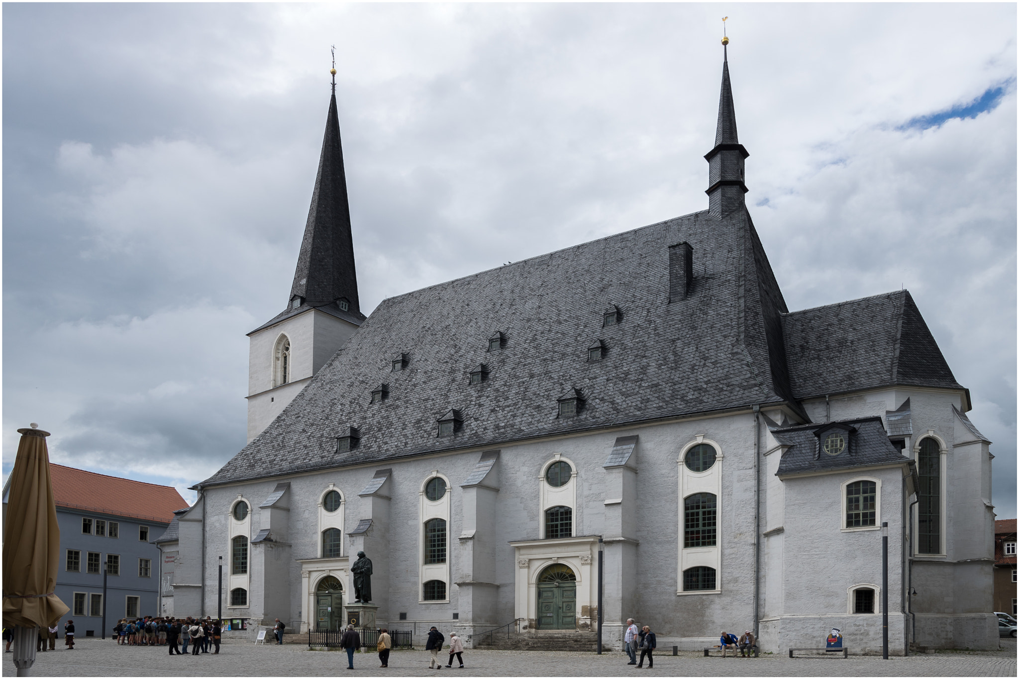 Sigma 17-50mm F2.8 EX DC HSM sample photo. Herderkirche weimar photography