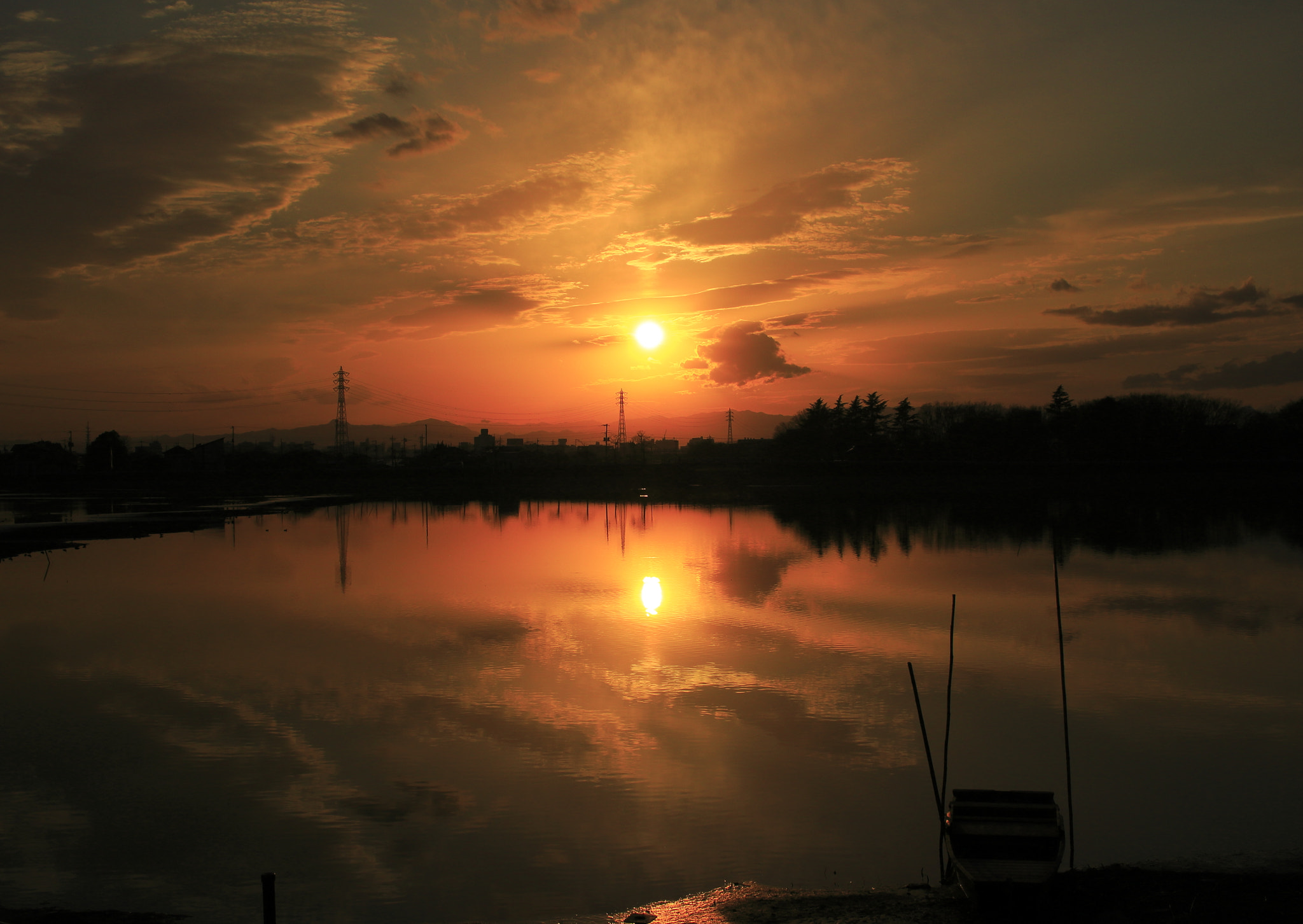 Canon EOS 100D (EOS Rebel SL1 / EOS Kiss X7) sample photo. Sunset lake color ver photography