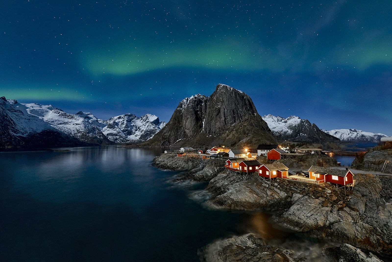 Nikon AF-S Nikkor 14-24mm F2.8G ED sample photo. Hamnøy photography
