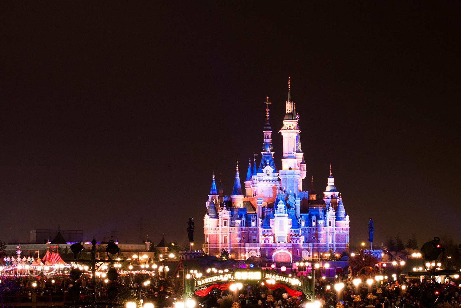 Canon EF-S 24mm F2.8 STM sample photo. Disney land (club33 view) photography