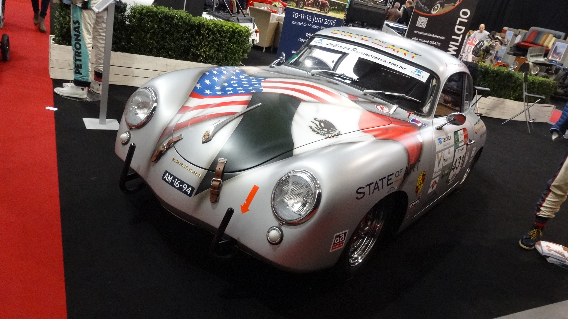 Sony Cyber-shot DSC-WX300 sample photo. Classic cars photography