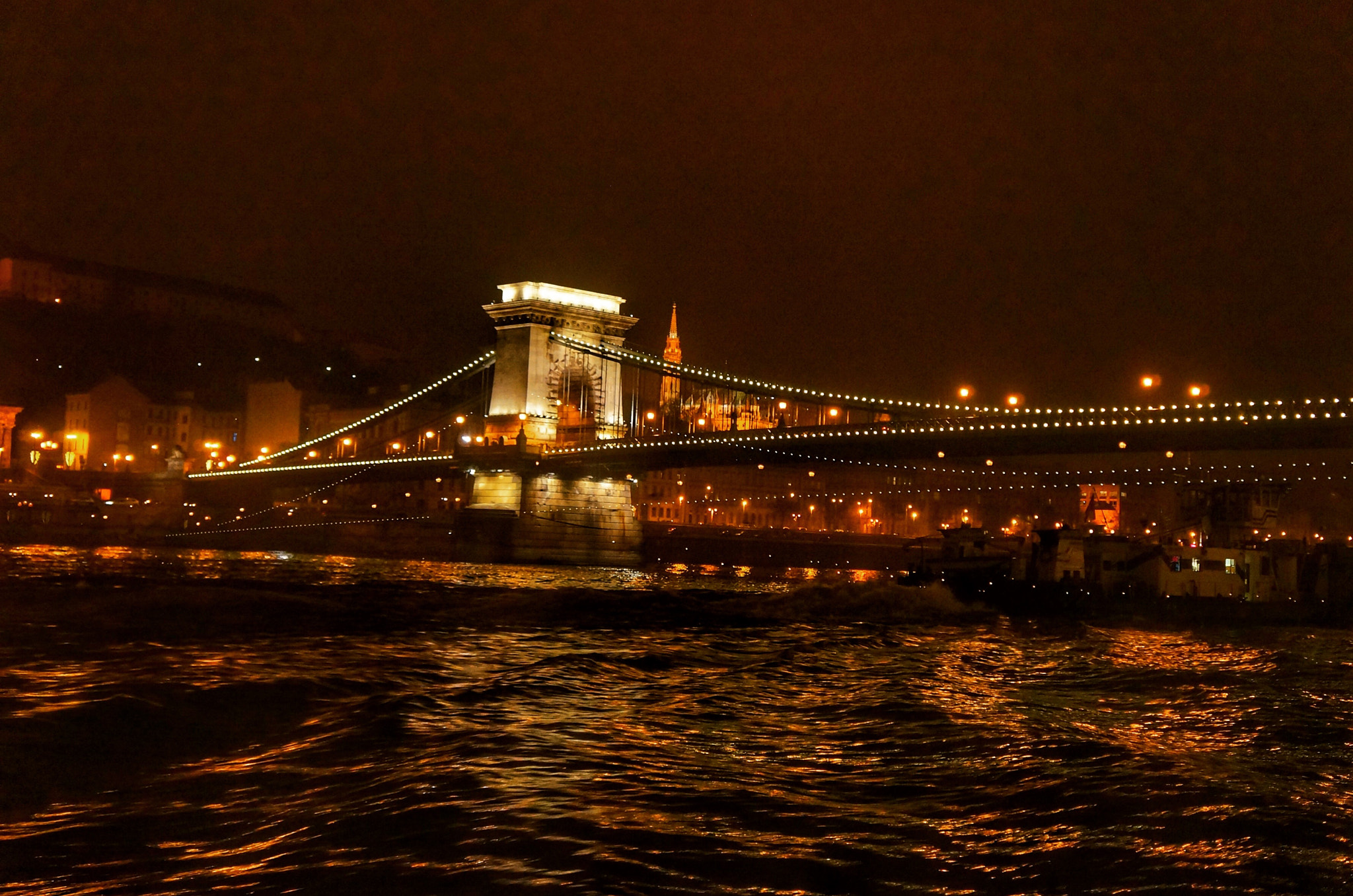 Sony Alpha NEX-5N sample photo. Chain bridge - budapest photography