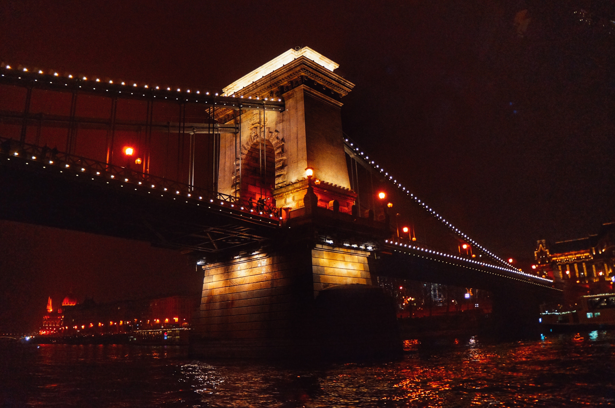 Sony Alpha NEX-5N sample photo. Chain bridge - budapest photography